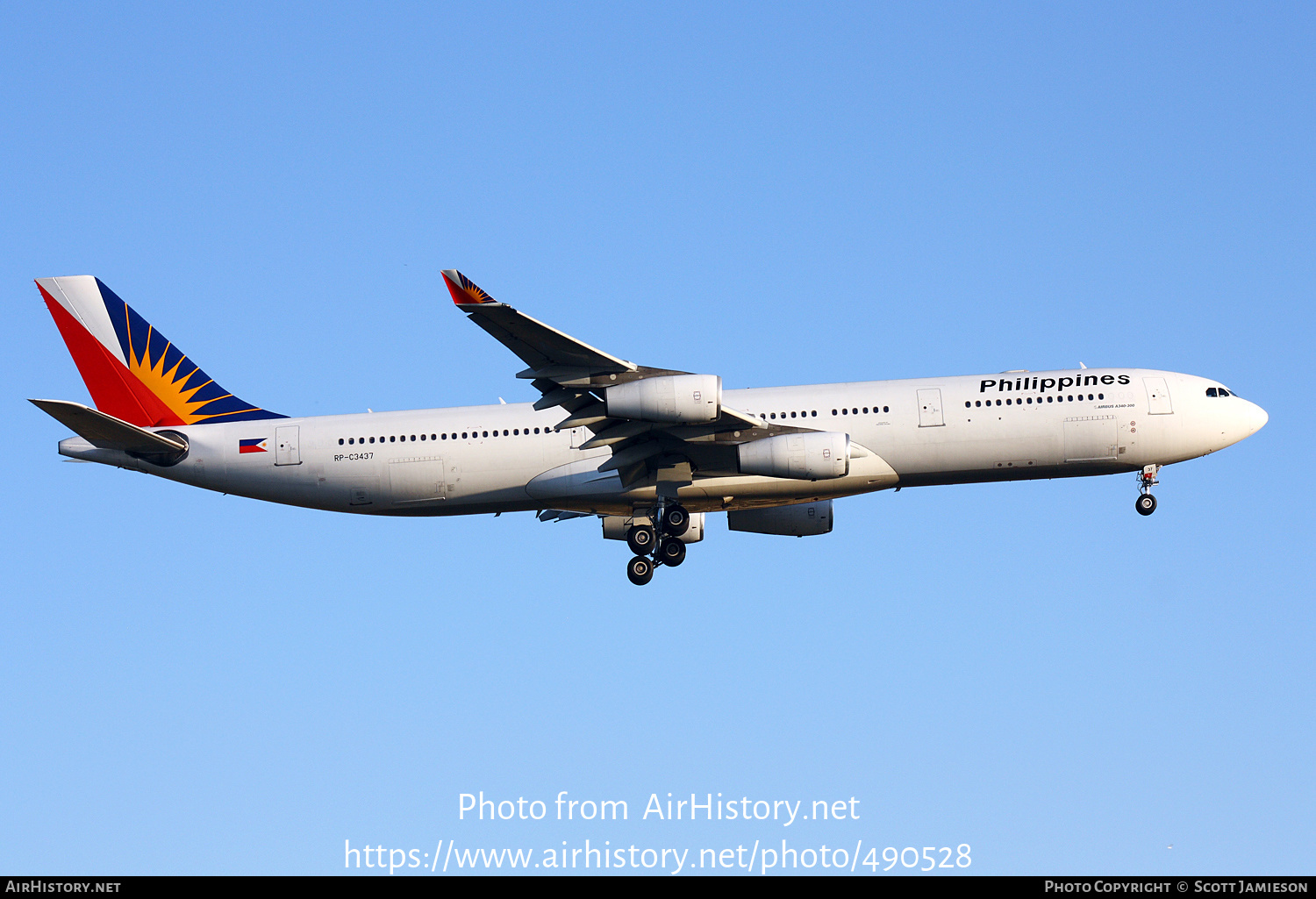 Aircraft Photo of RP-C3437 | Airbus A340-313 | Philippine Airlines | AirHistory.net #490528