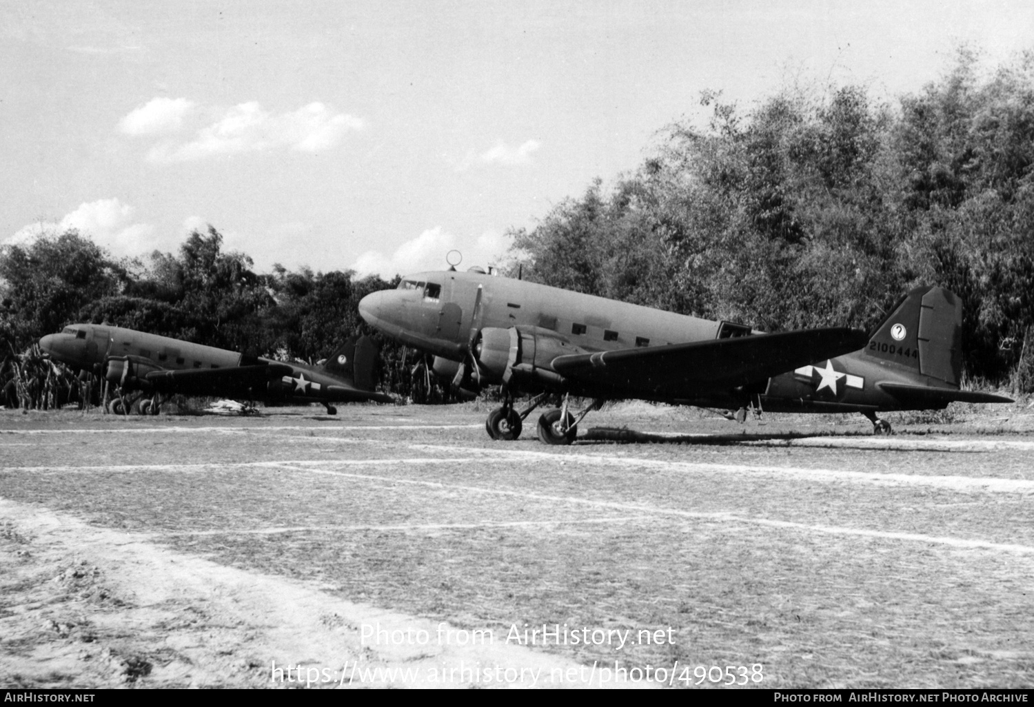 Aircraft Photo of 42-100444 / 2100444 | Douglas C-47A Skytrain | USA - Air Force | AirHistory.net #490538