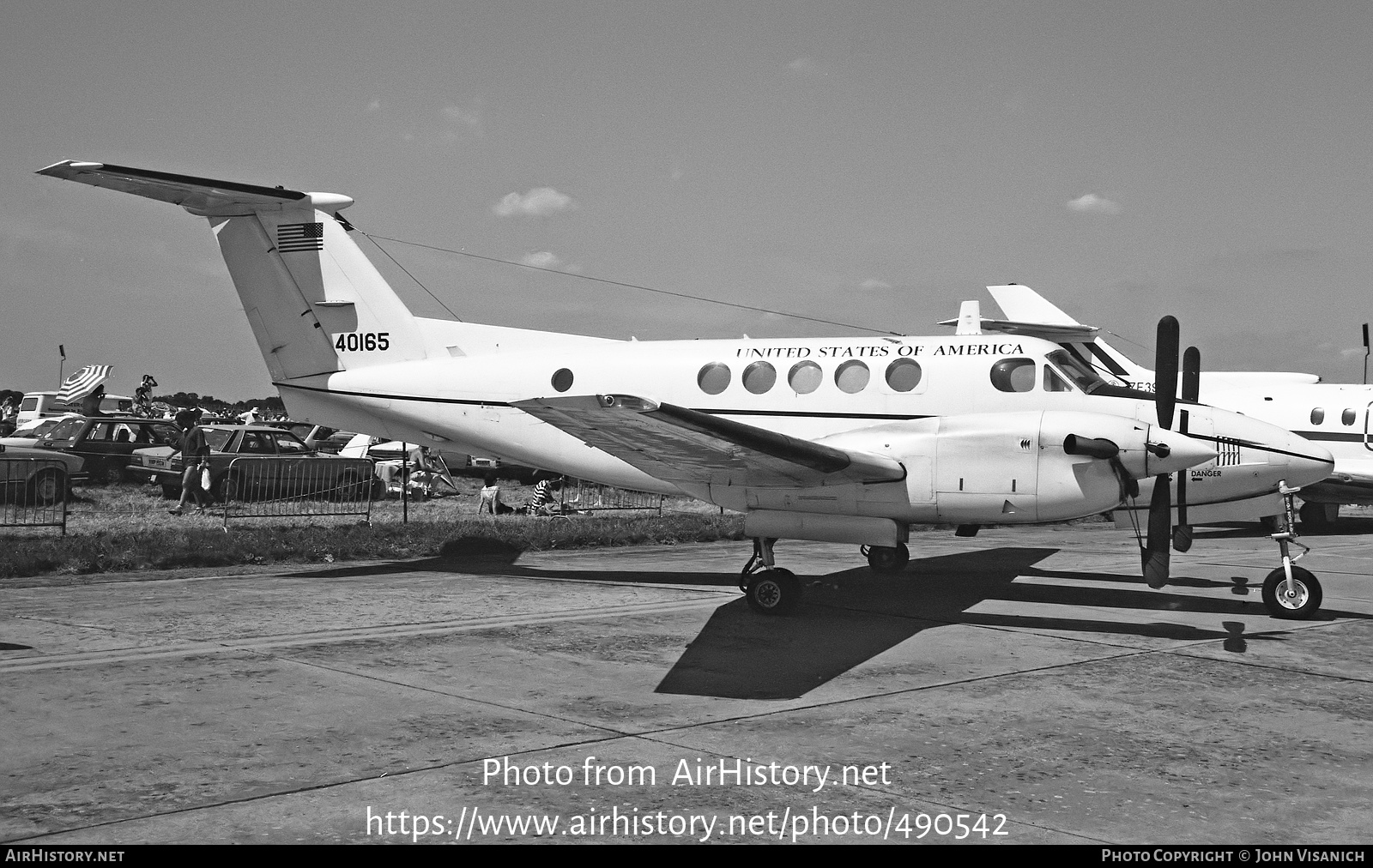 Aircraft Photo of 84-0165 / 40165 | Beech C-12F Huron (B200C) | USA - Air Force | AirHistory.net #490542