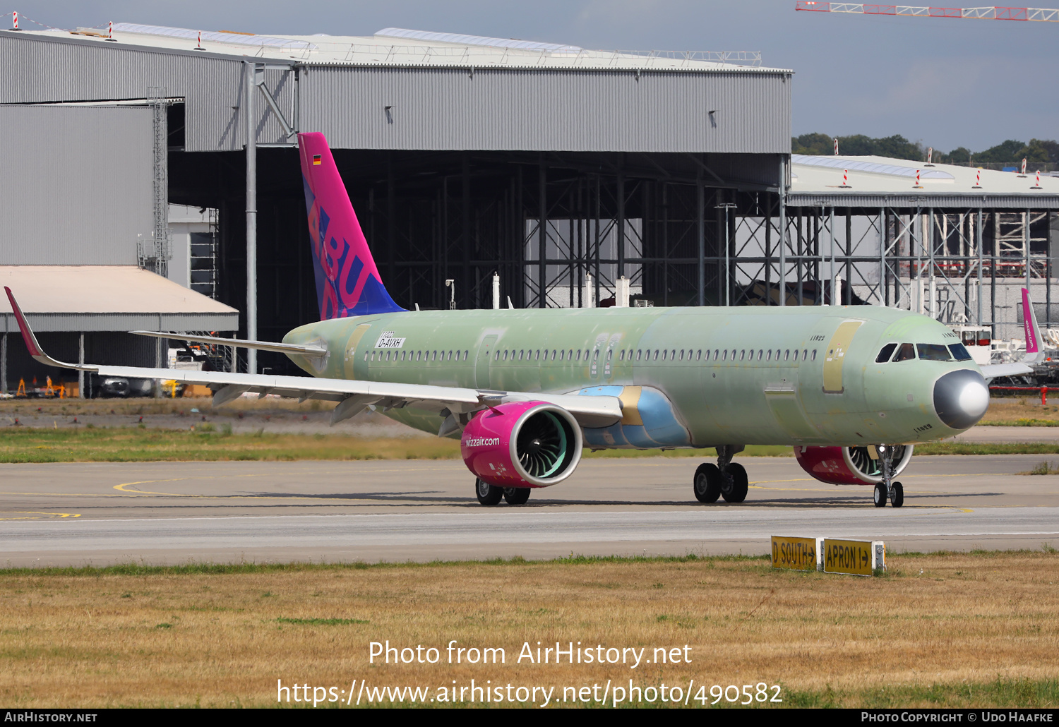 Aircraft Photo of D-AVXH | Airbus A321-271NX | Wizz Air Abu Dhabi | AirHistory.net #490582