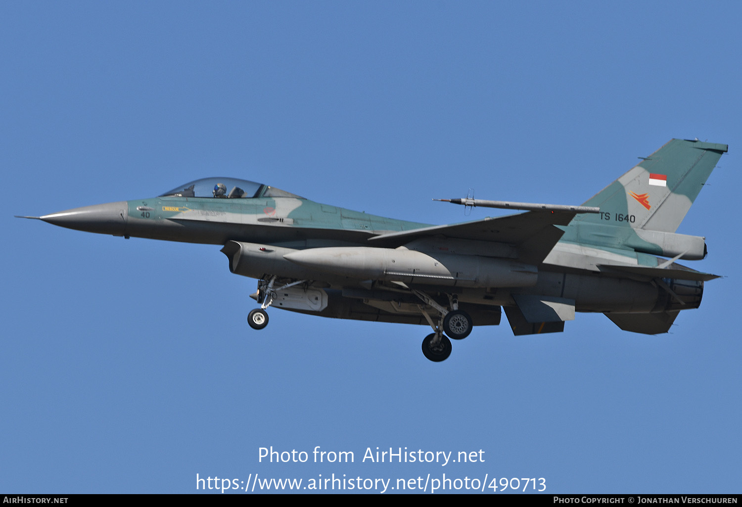 Aircraft Photo of TS-1640 | General Dynamics F-16C Fighting Falcon | Indonesia - Air Force | AirHistory.net #490713