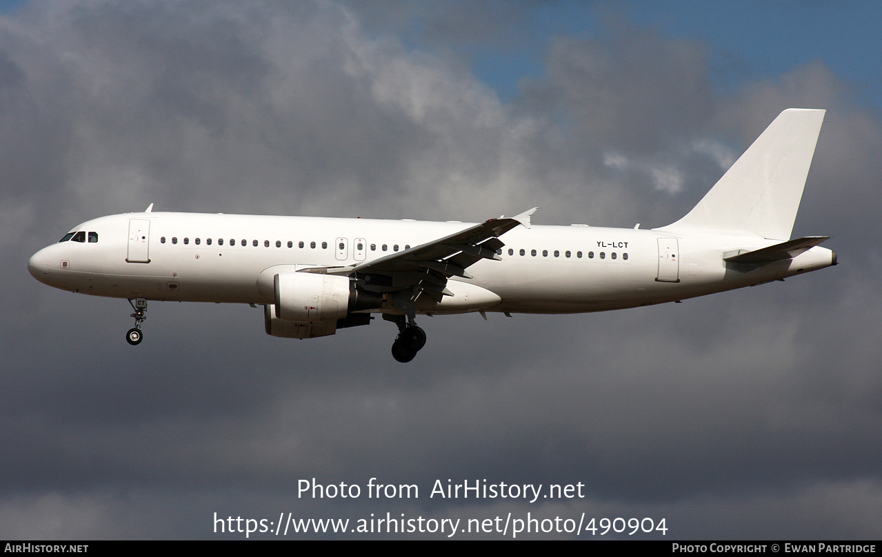 Aircraft Photo of YL-LCT | Airbus A320-214 | AirHistory.net #490904