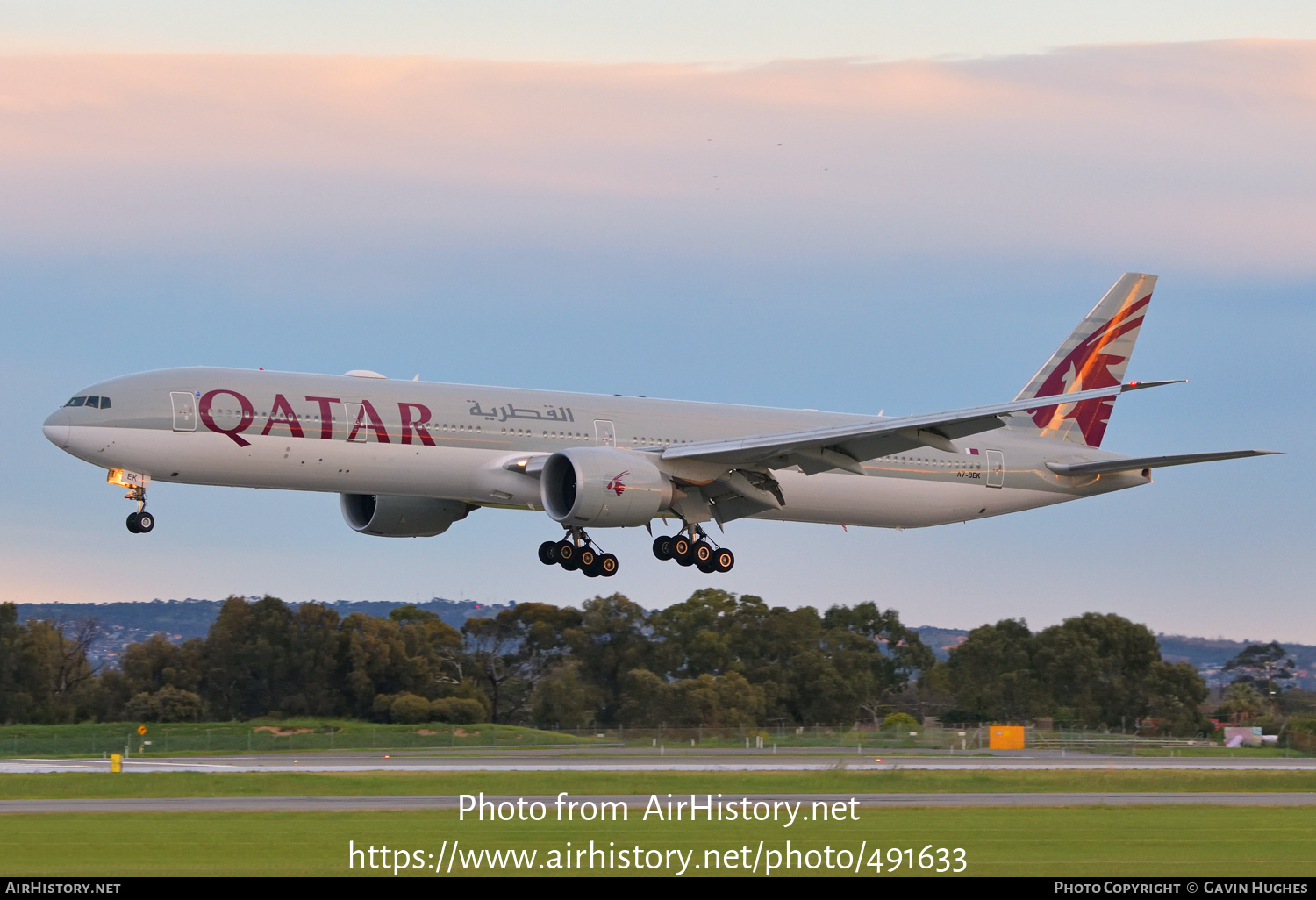 Aircraft Photo of A7-BEK | Boeing 777-300/ER | Qatar Airways | AirHistory.net #491633