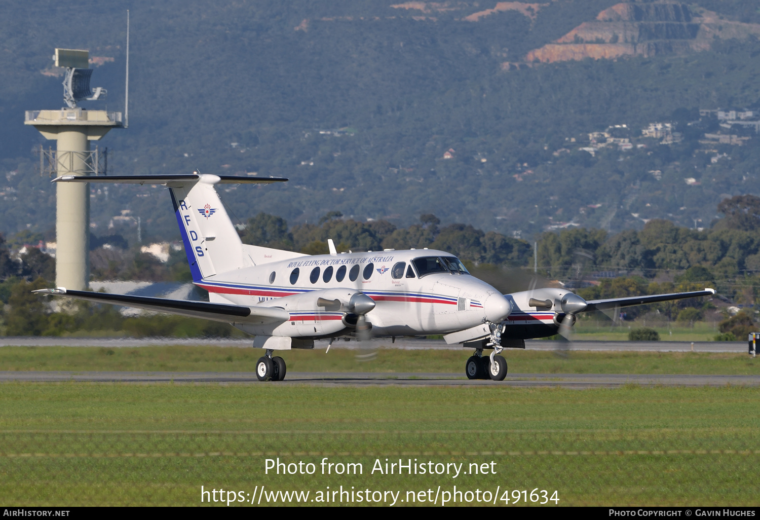 Aircraft Photo of VH-MWK | Hawker Beechcraft B200C King Air | Royal Flying Doctor Service - RFDS | AirHistory.net #491634