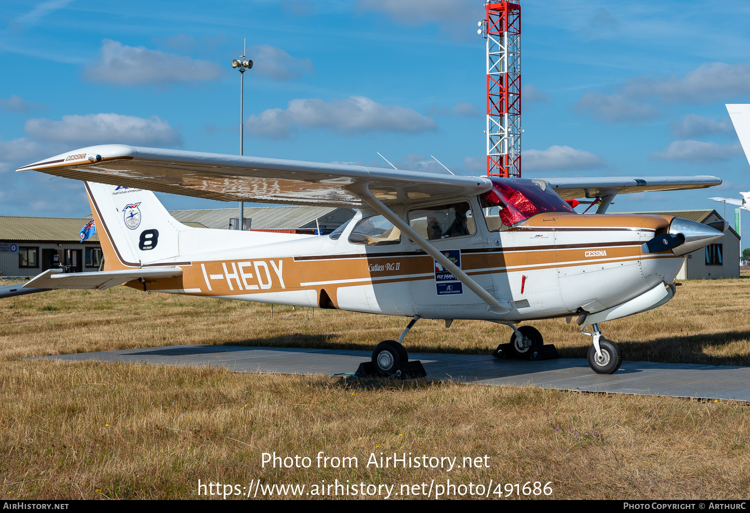 Aircraft Photo of I-HEDY | Cessna 172RG Cutlass RG II | Aeroclub di Varese | AirHistory.net #491686