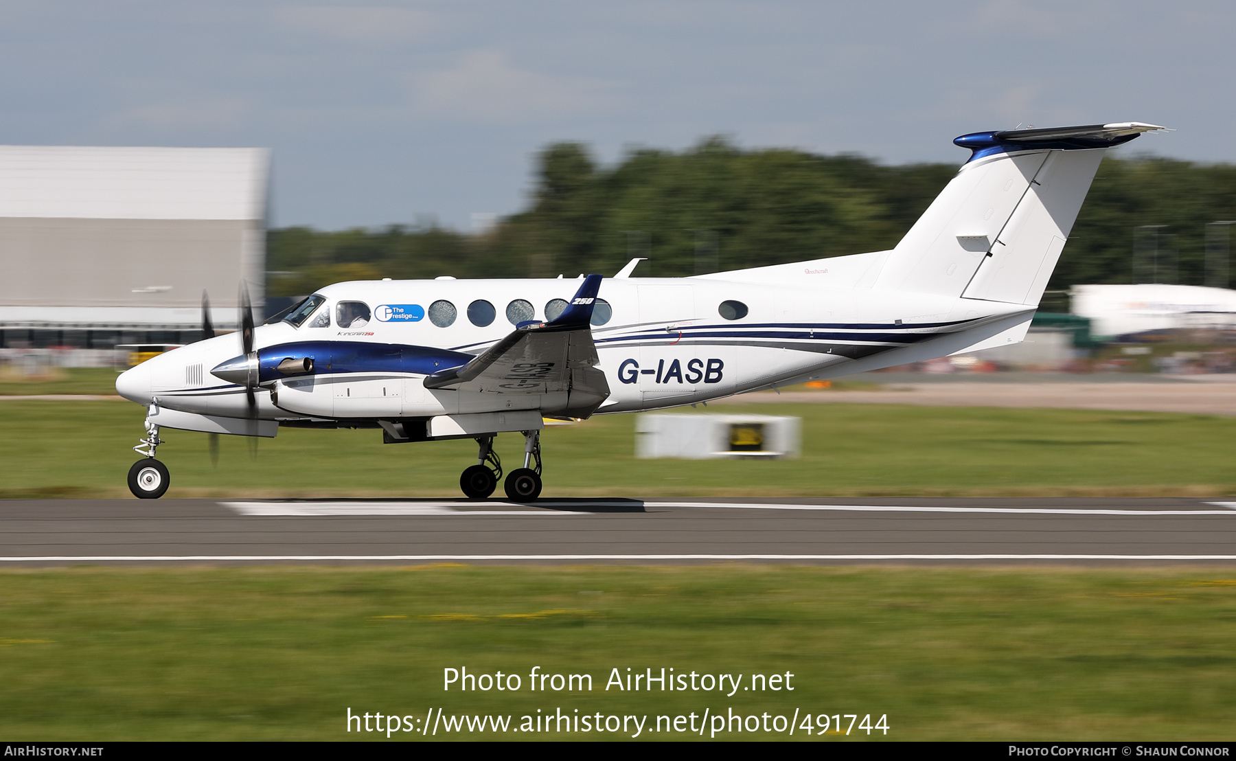 Aircraft Photo of G-IASB | Beechcraft 250 King Air (200GT) | AirHistory.net #491744