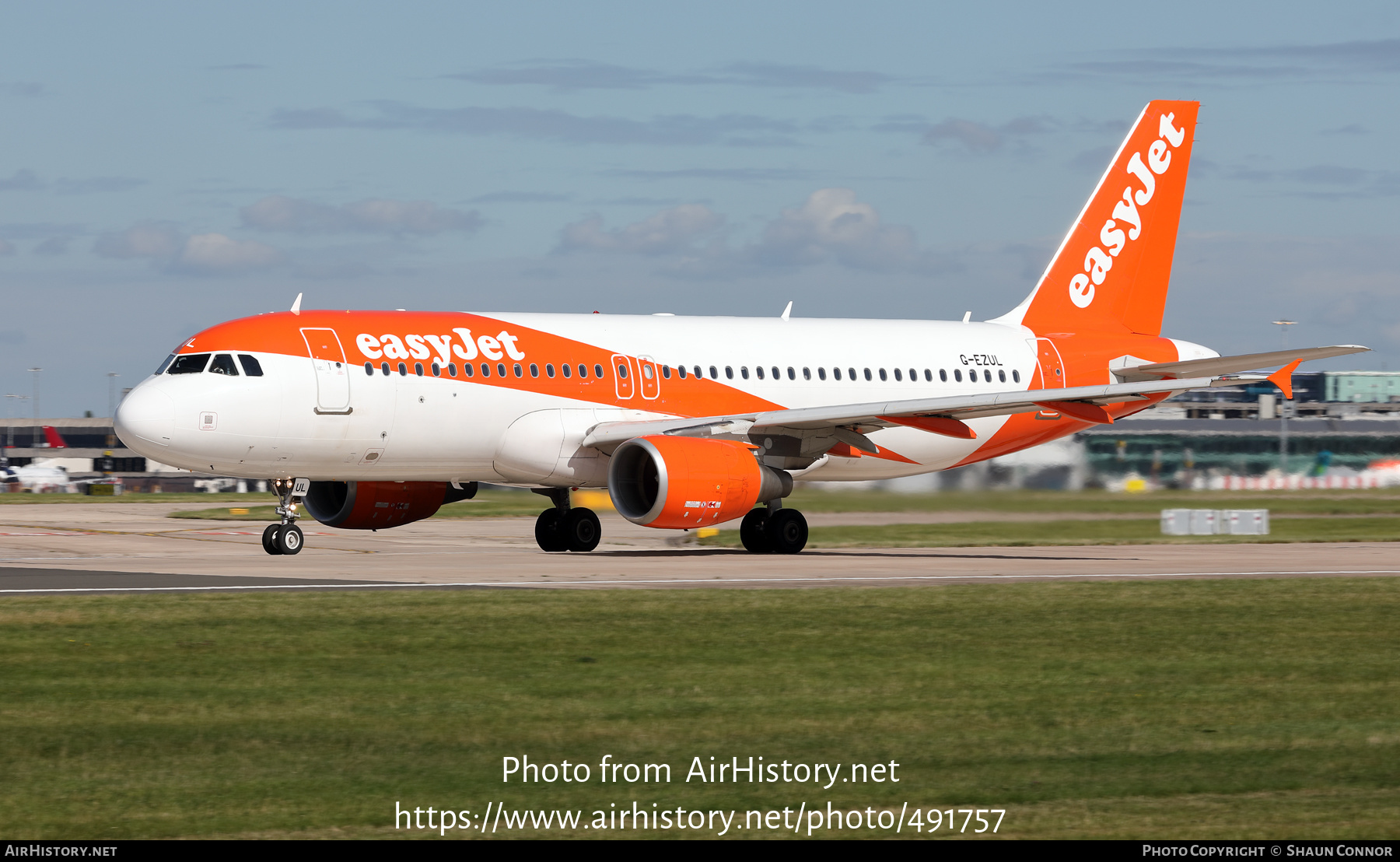 Aircraft Photo of G-EZUL | Airbus A320-214 | EasyJet | AirHistory.net #491757