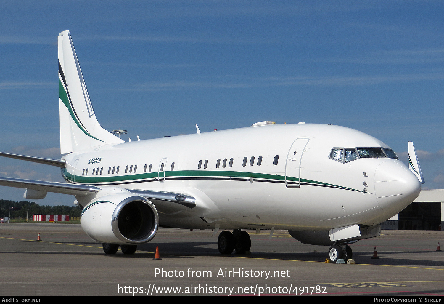 Aircraft Photo of N480CH | Boeing 737-72T BBJ | AirHistory.net #491782