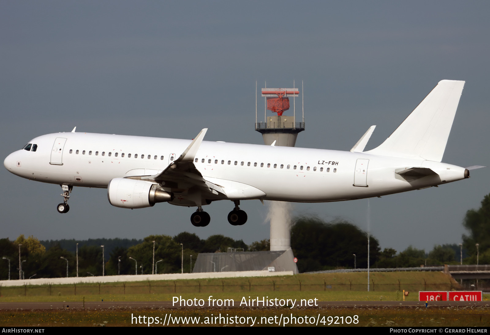 Aircraft Photo of LZ-FBH | Airbus A320-214 | AirHistory.net #492108