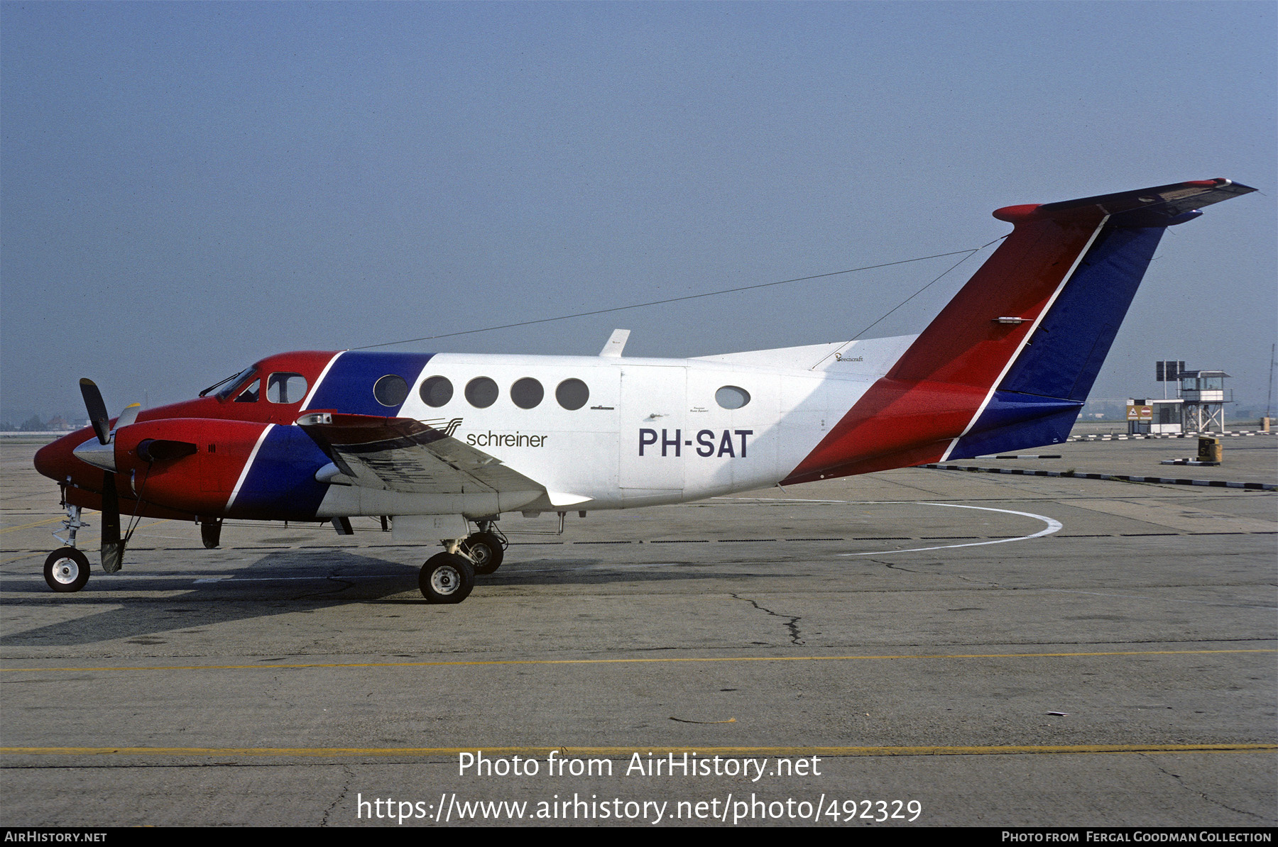 Aircraft Photo of PH-SAT | Beech 200 Super King Air | Schreiner Airways | AirHistory.net #492329