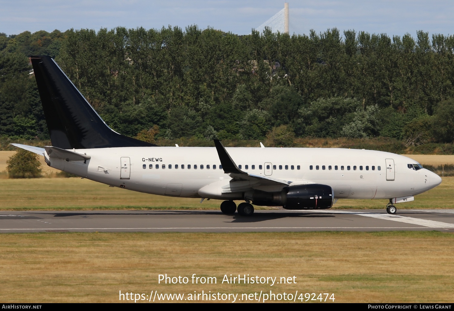 Aircraft Photo of G-NEWG | Boeing 737-76N | AirHistory.net #492474