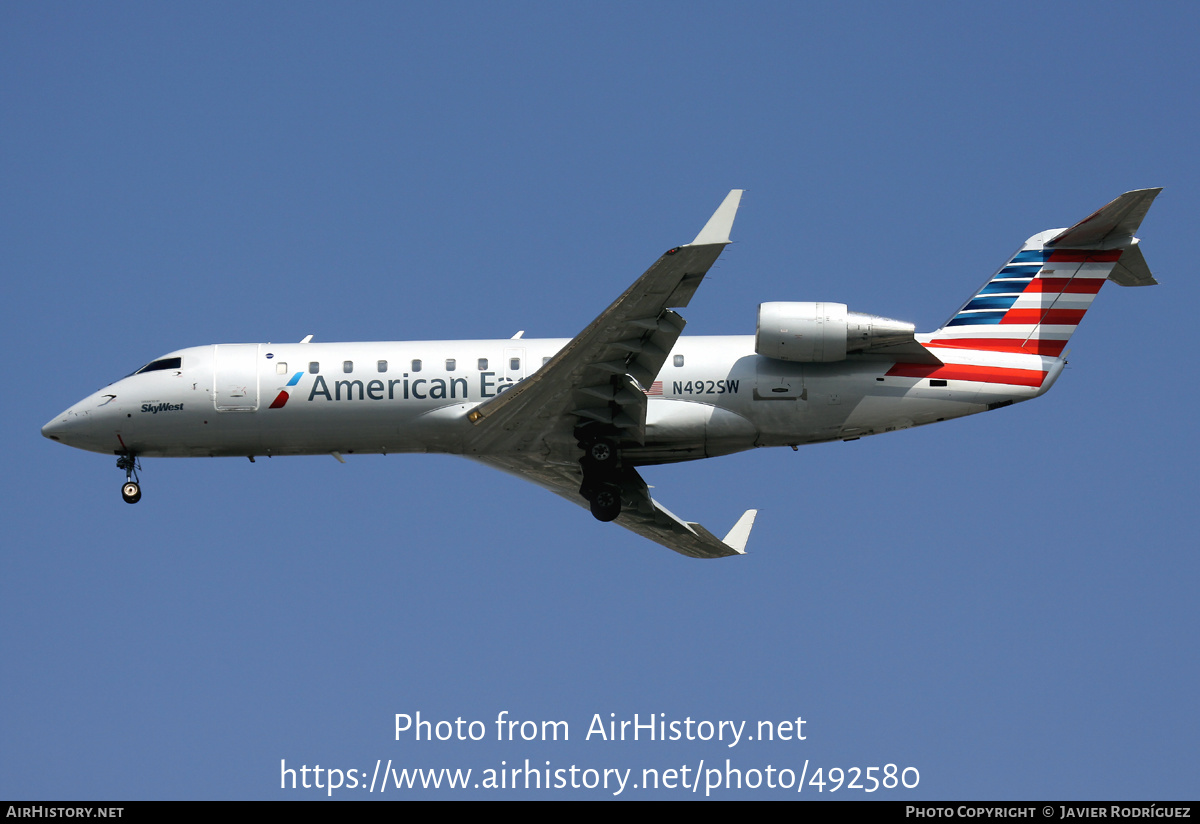 Aircraft Photo of N492SW | Bombardier CRJ-100ER (CL-600-2B19) | American Eagle | AirHistory.net #492580