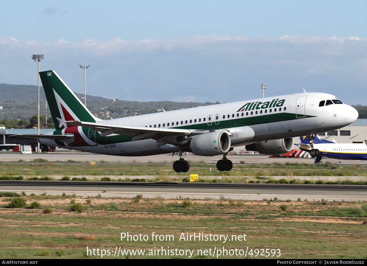 Aircraft Photo of EI-DSE | Airbus A320-216 | Alitalia | AirHistory.net #492593