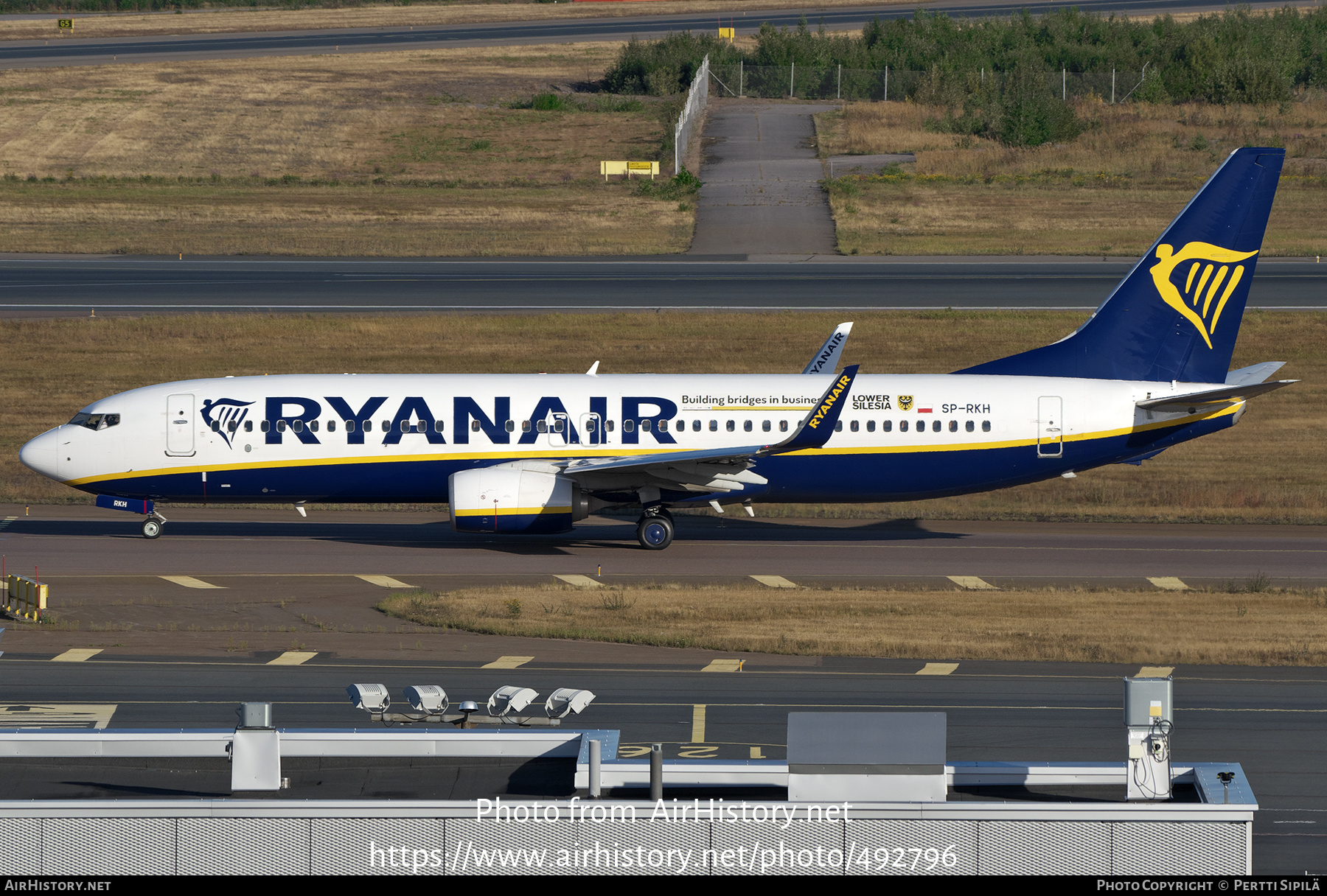 Aircraft Photo of SP-RKH | Boeing 737-8AS | Ryanair | AirHistory.net #492796