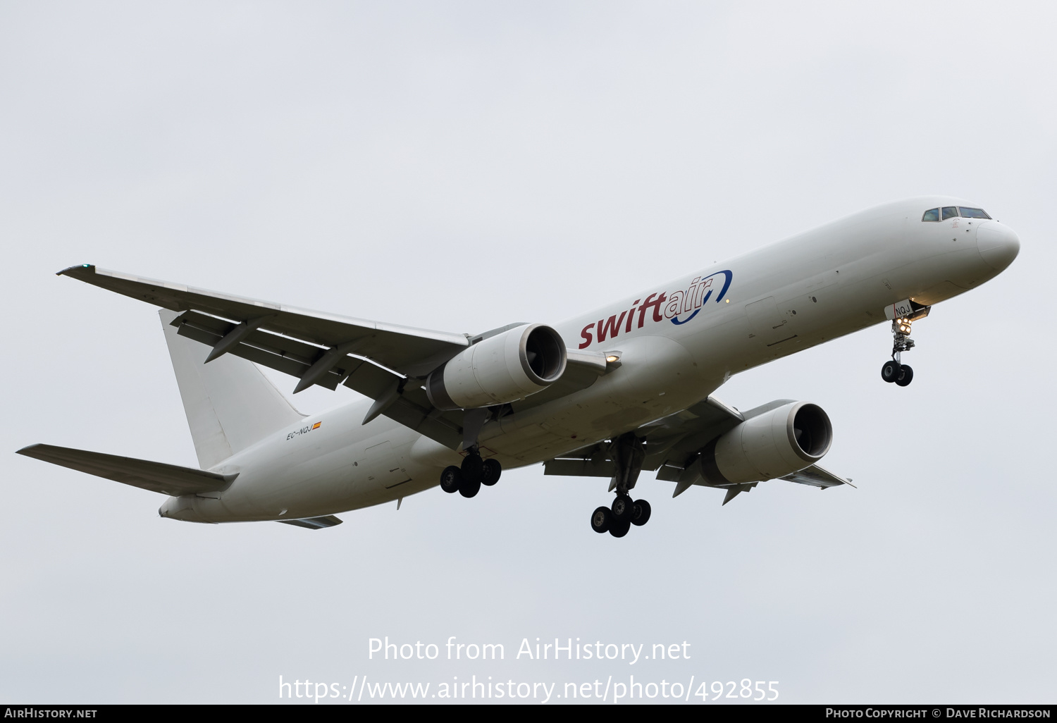 Aircraft Photo of EC-NQJ | Boeing 757-223APF | Swiftair | AirHistory.net #492855