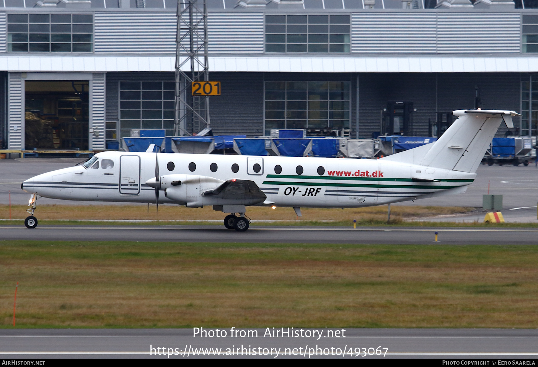 Aircraft Photo of OY-JRF | Beech 1900C | Danish Air Transport - DAT | AirHistory.net #493067