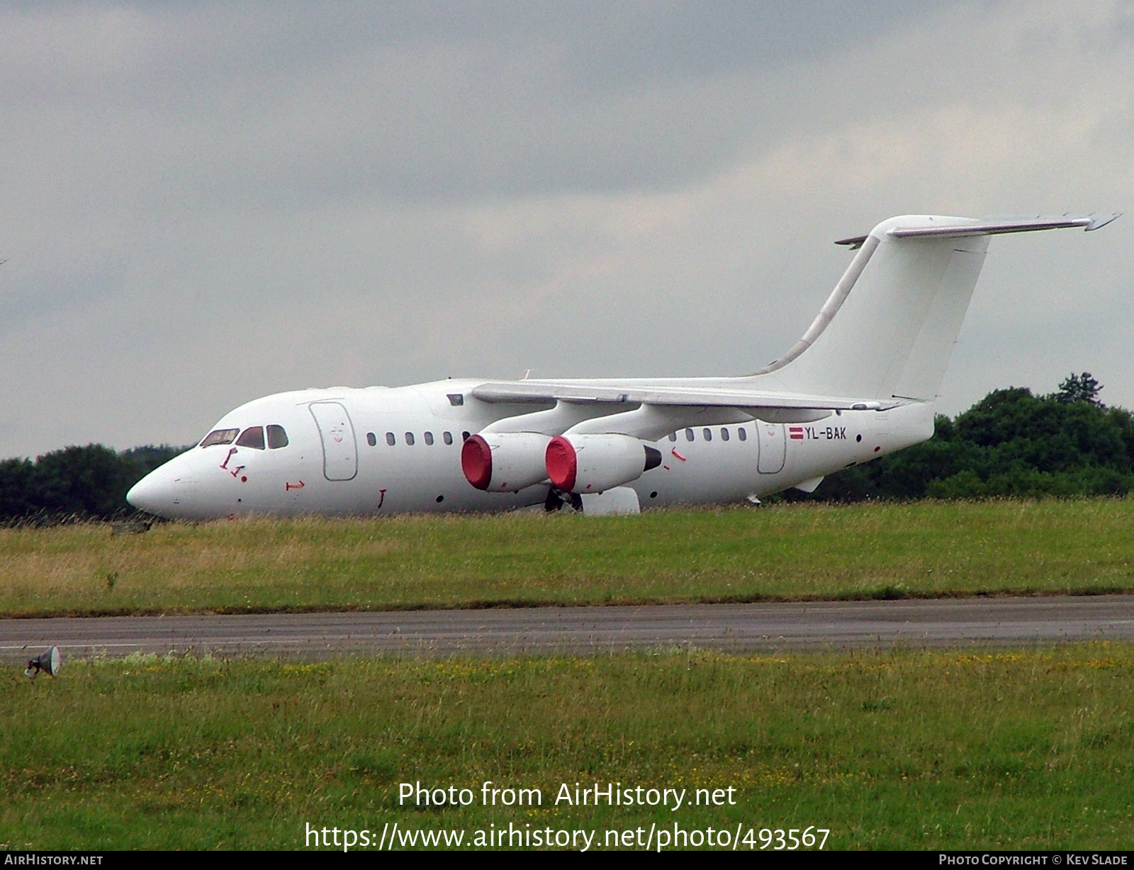 Aircraft Photo of YL-BAK | British Aerospace Avro 146-RJ70 | AirHistory.net #493567