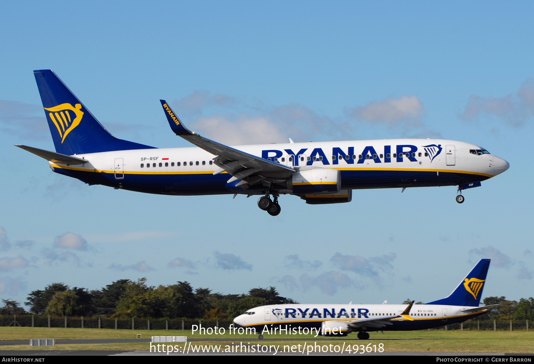 Aircraft Photo of SP-RSF | Boeing 737-800 | Ryanair | AirHistory.net #493618