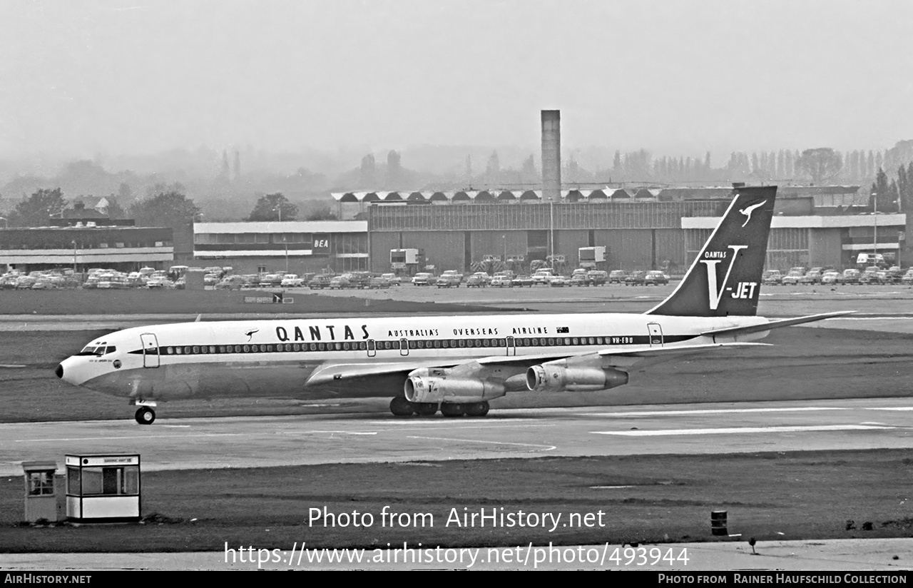 Aircraft Photo of VH-EBU | Boeing 707-338C | Qantas | AirHistory.net #493944