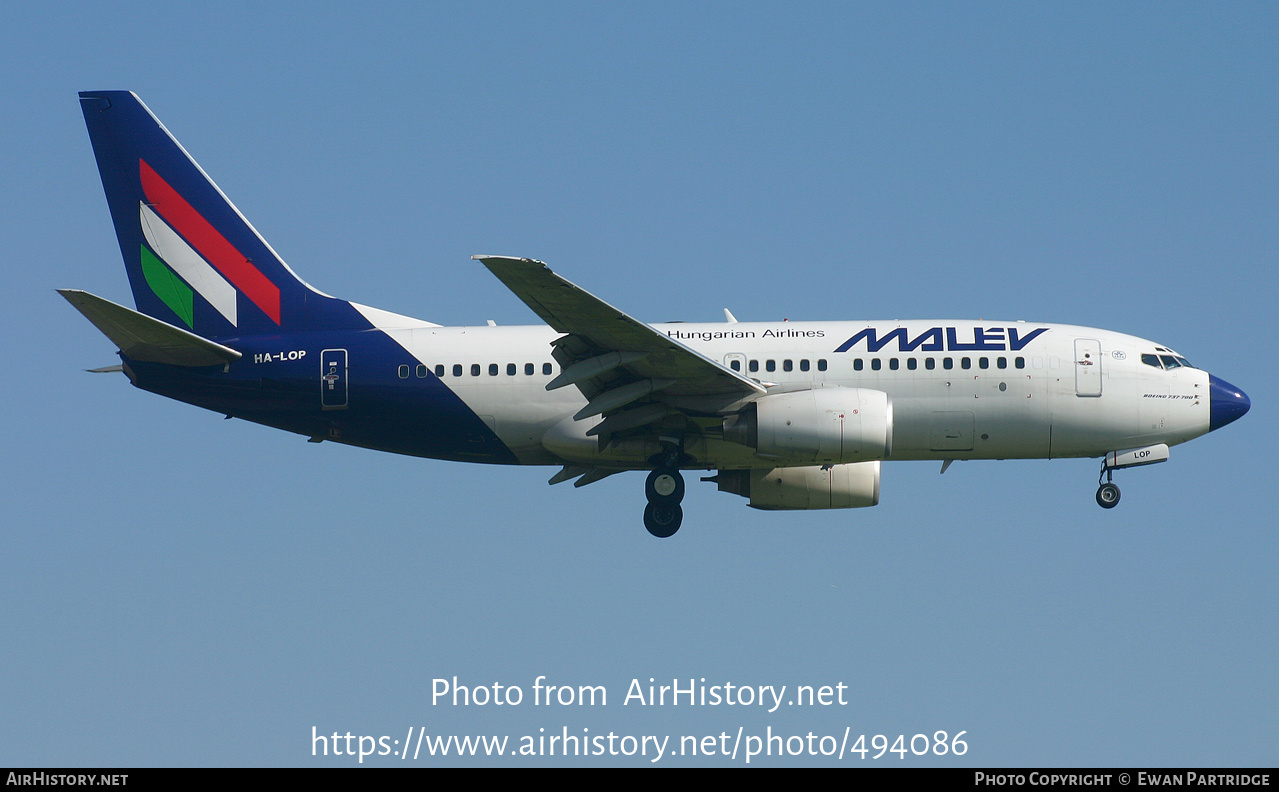 Aircraft Photo of HA-LOP | Boeing 737-7Q8 | Malév - Hungarian Airlines | AirHistory.net #494086