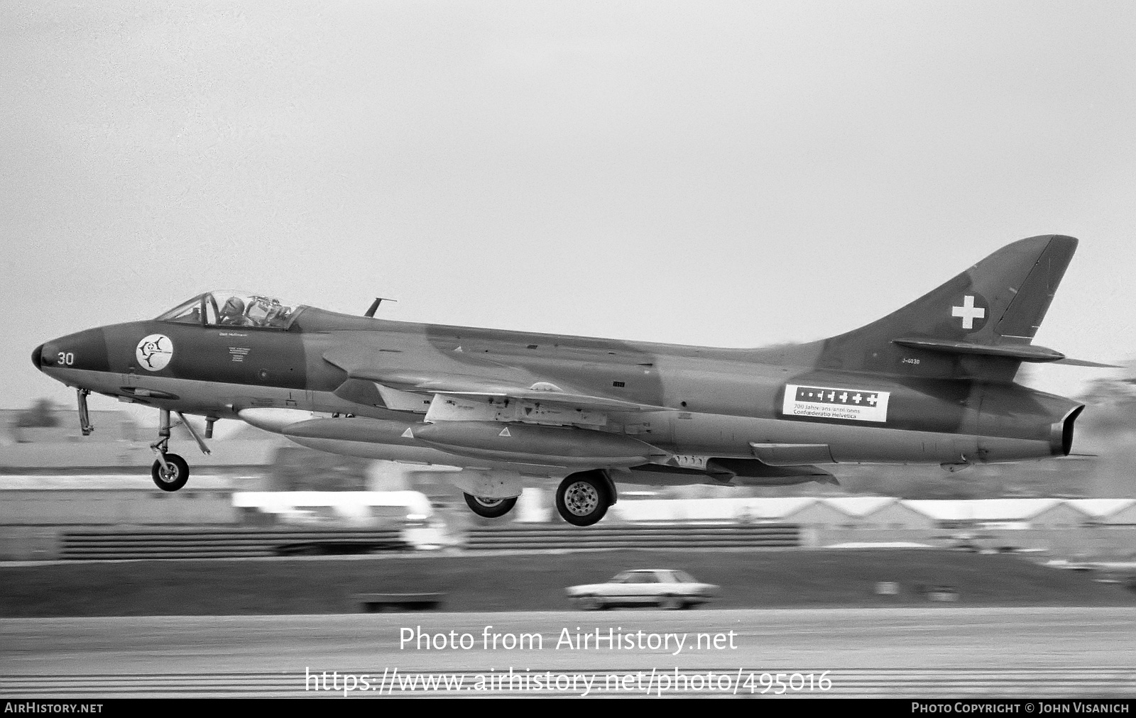 Aircraft Photo of J-4030 | Hawker Hunter F58 | Switzerland - Air Force | AirHistory.net #495016