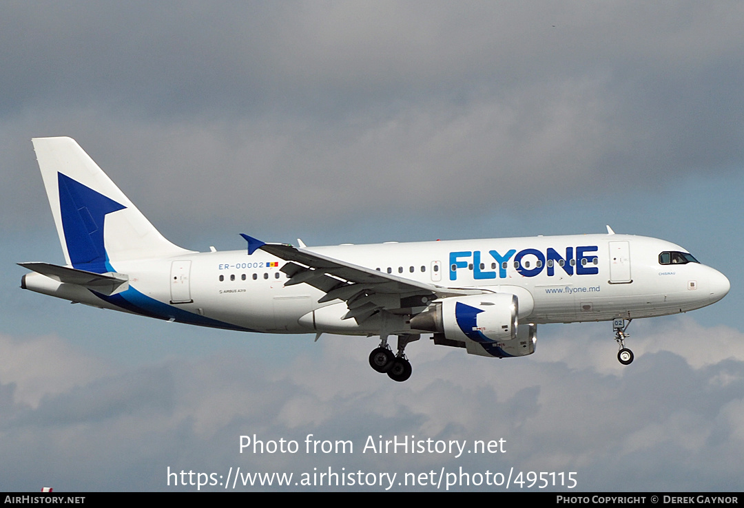 Aircraft Photo of ER-00002 | Airbus A319-112 | FlyOne | AirHistory.net #495115