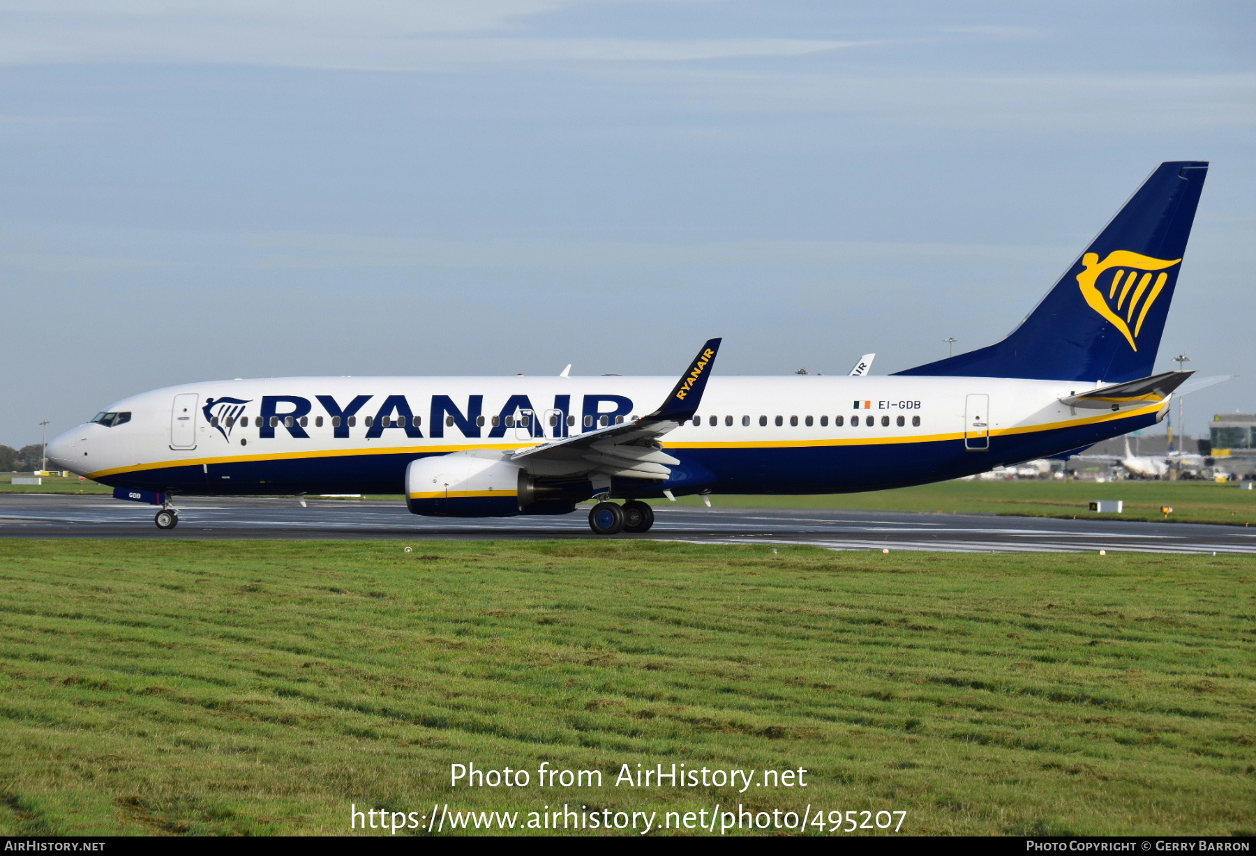 Aircraft Photo of EI-GDB | Boeing 737-800 | Ryanair | AirHistory.net #495207