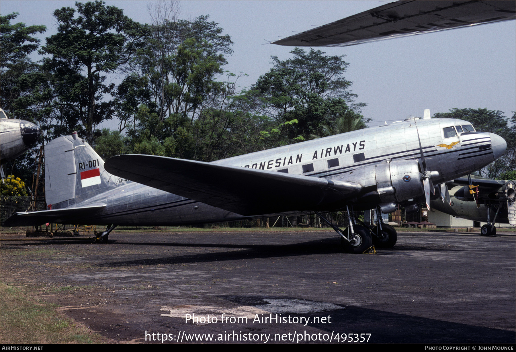 Aircraft Photo of RI-001 / AF-4790 | Douglas C-47A Skytrain | Indonesia - Air Force | Indonesia Airways | AirHistory.net #495357