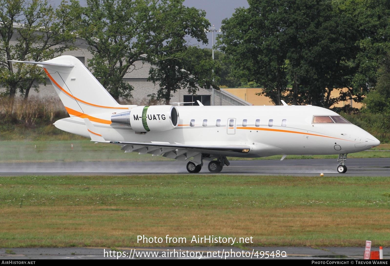 Aircraft Photo of M-UATG | Bombardier Challenger 650 (CL-600-2B16) | AirHistory.net #495480