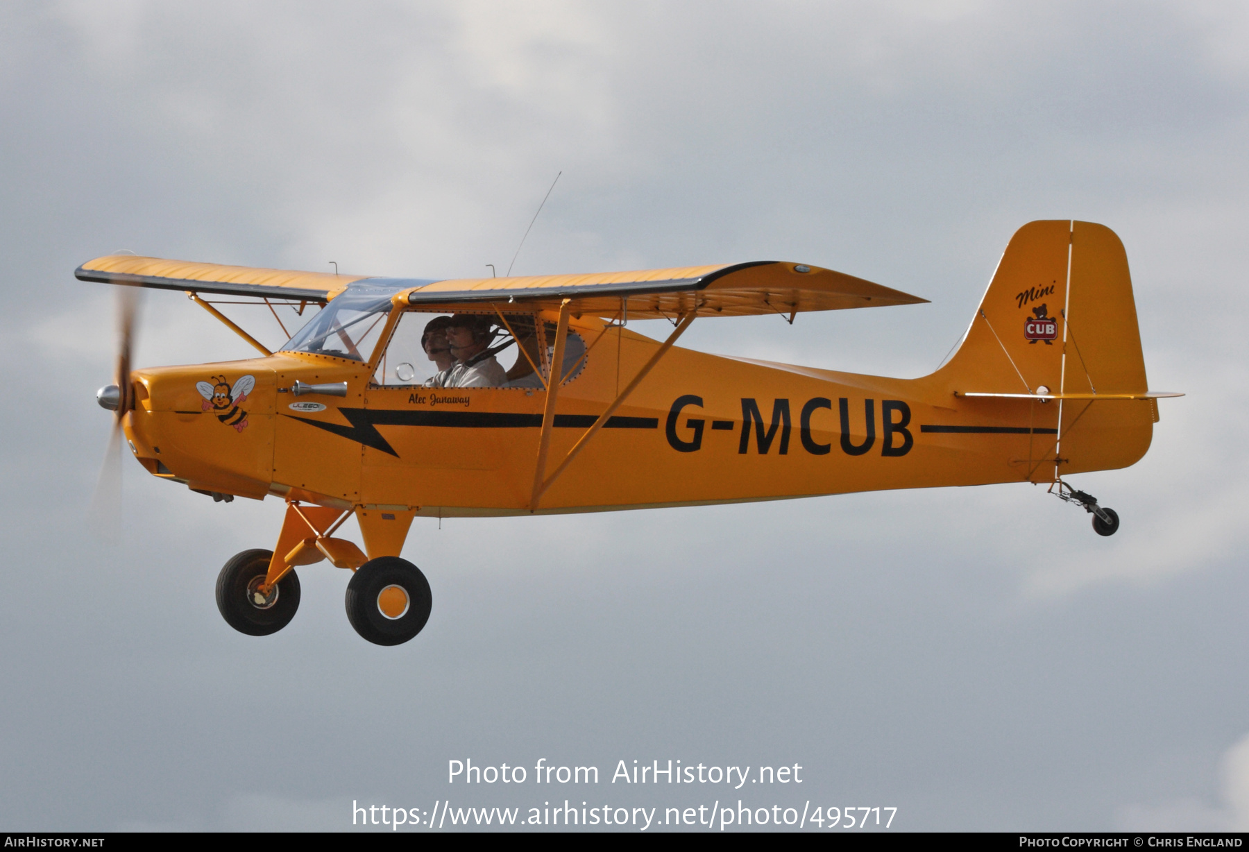 Aircraft Photo of G-MCUB | Reality Escapade | AirHistory.net #495717