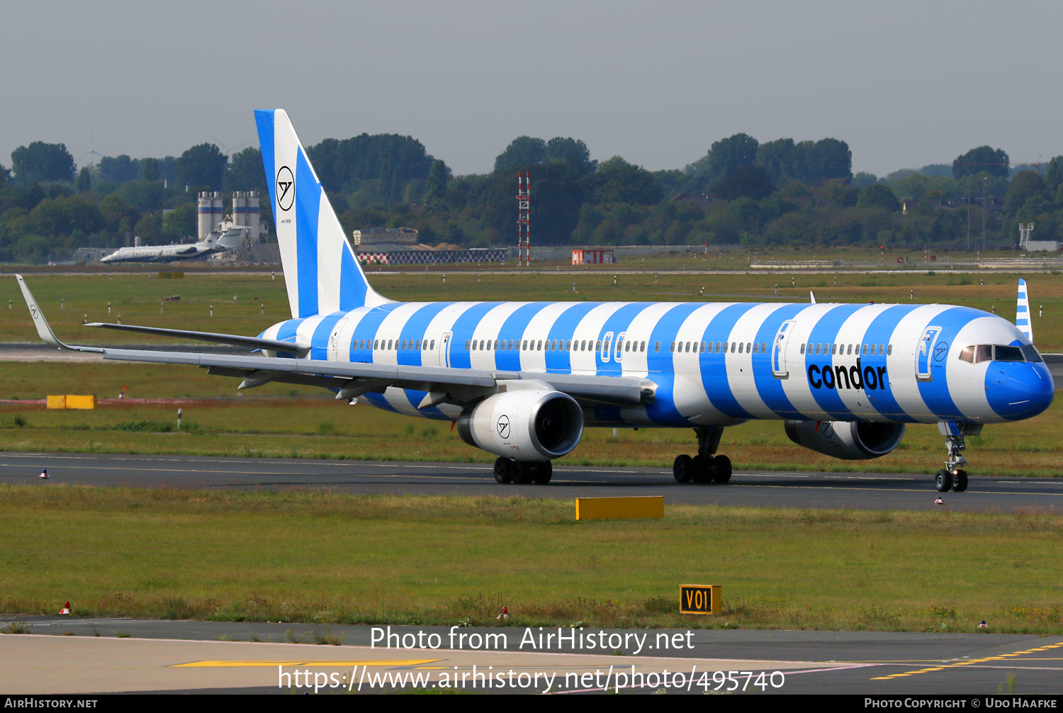 Aircraft Photo of D-ABOI | Boeing 757-330 | Condor Flugdienst | AirHistory.net #495740