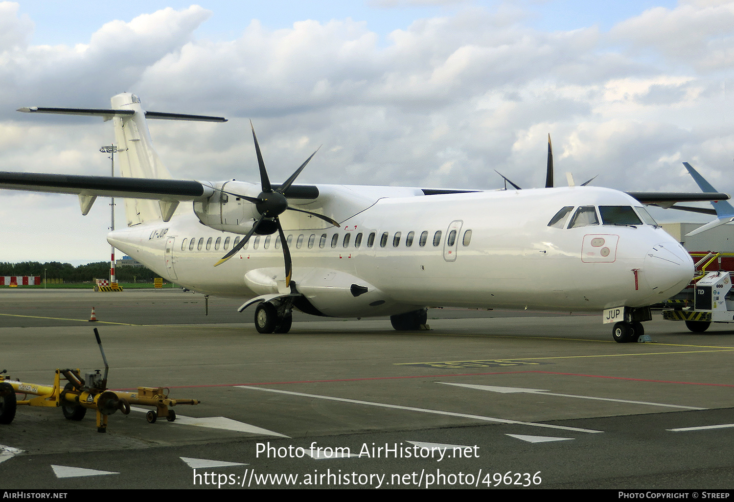 Aircraft Photo of LY-JUP | ATR ATR-72-500 (ATR-72-212A) | AirHistory.net #496236