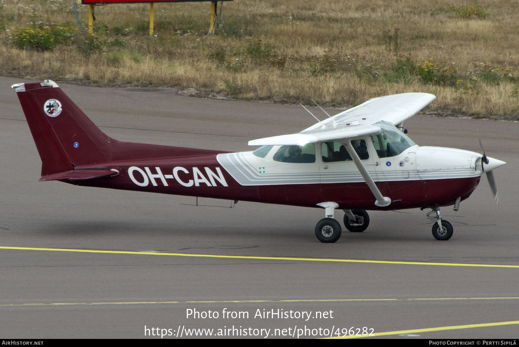 Aircraft Photo of OH-CAN | Cessna 172N Skyhawk II | AirHistory.net #496282