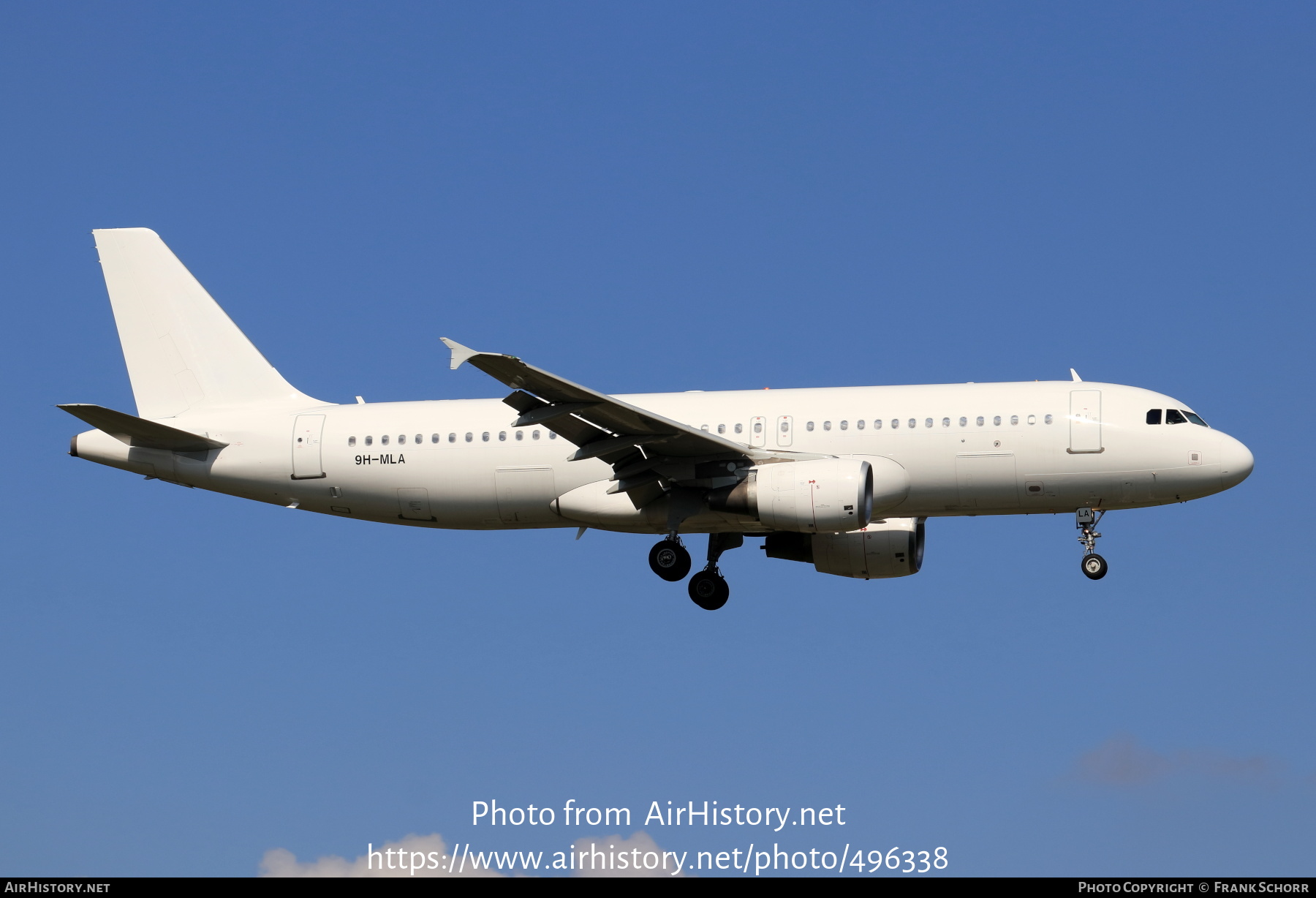 Aircraft Photo of 9H-MLA | Airbus A320-214 | AirHistory.net #496338