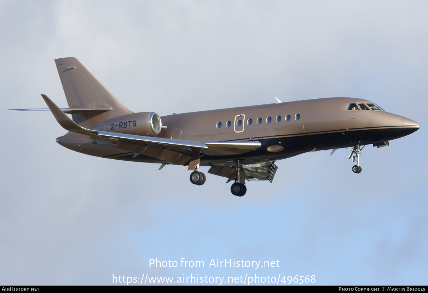 Aircraft Photo of 2-RBTS | Dassault Falcon 2000LX | AirHistory.net #496568