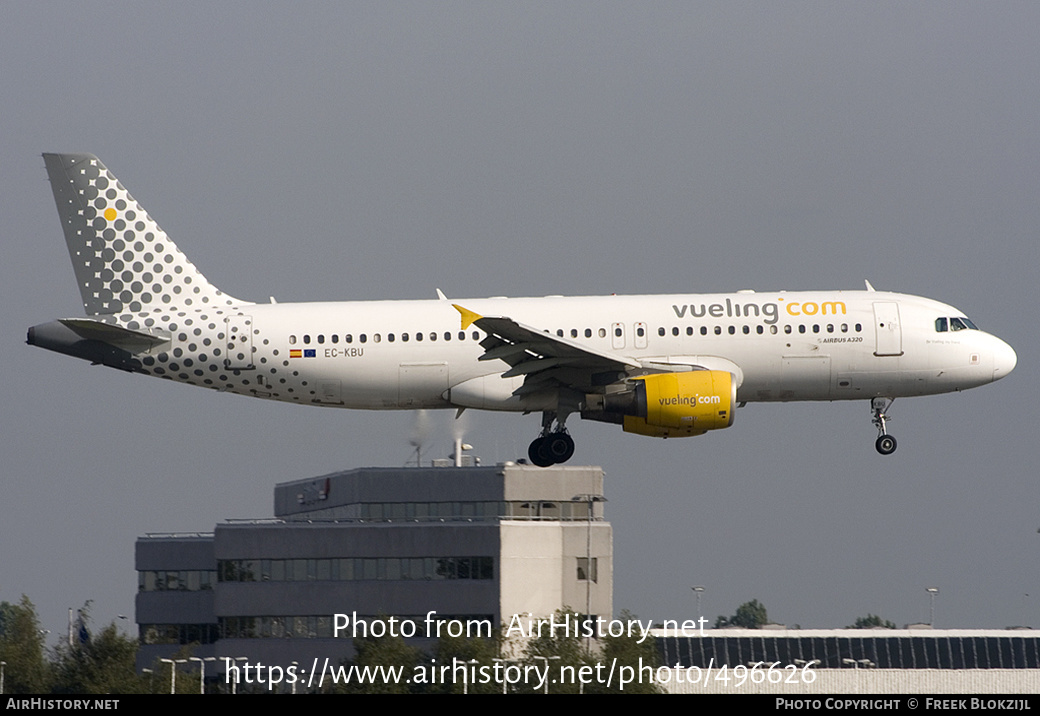 Aircraft Photo of EC-KBU | Airbus A320-214 | Vueling Airlines | AirHistory.net #496626