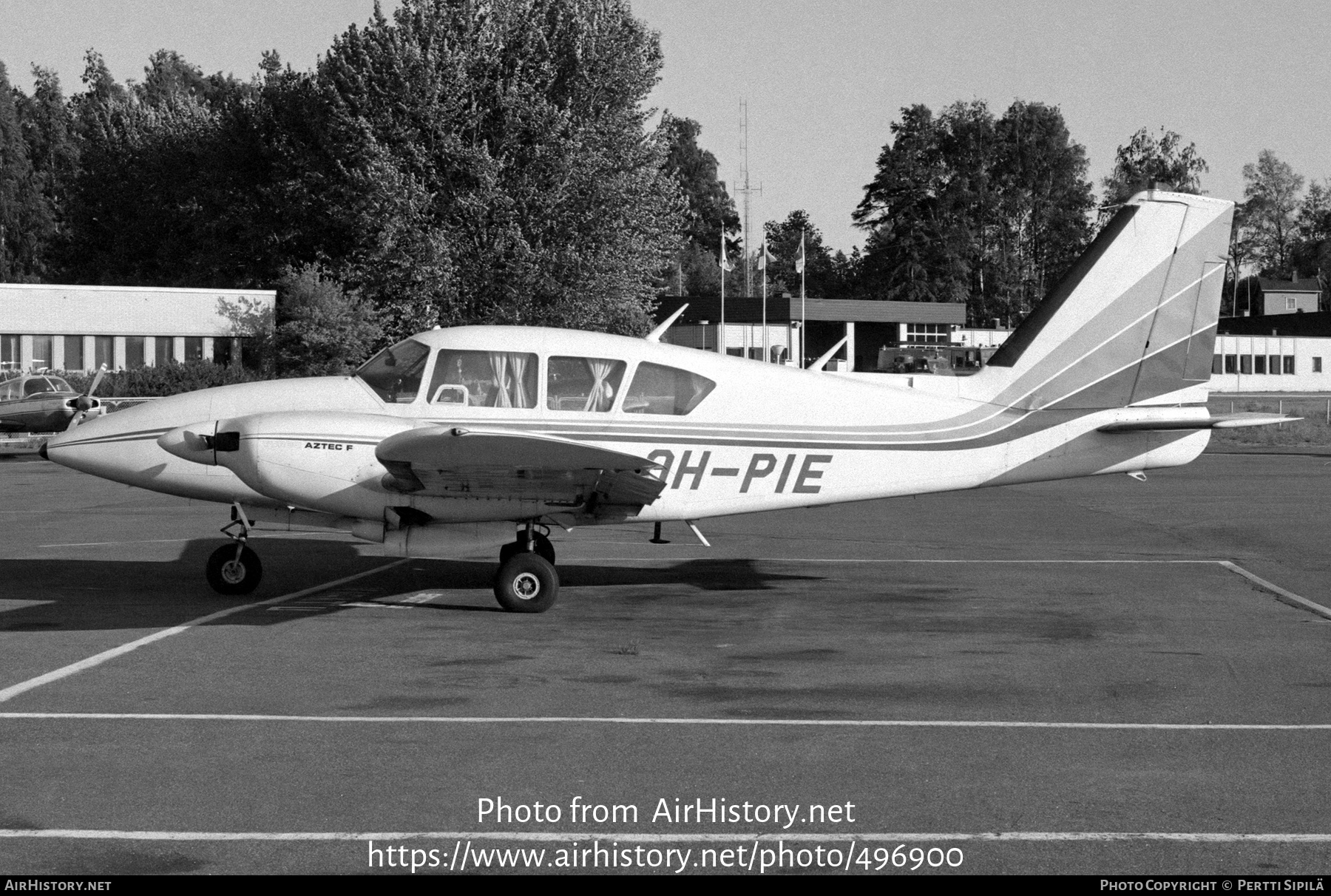 Aircraft Photo of OH-PIE | Piper PA-23-250 Aztec C | AirHistory.net #496900