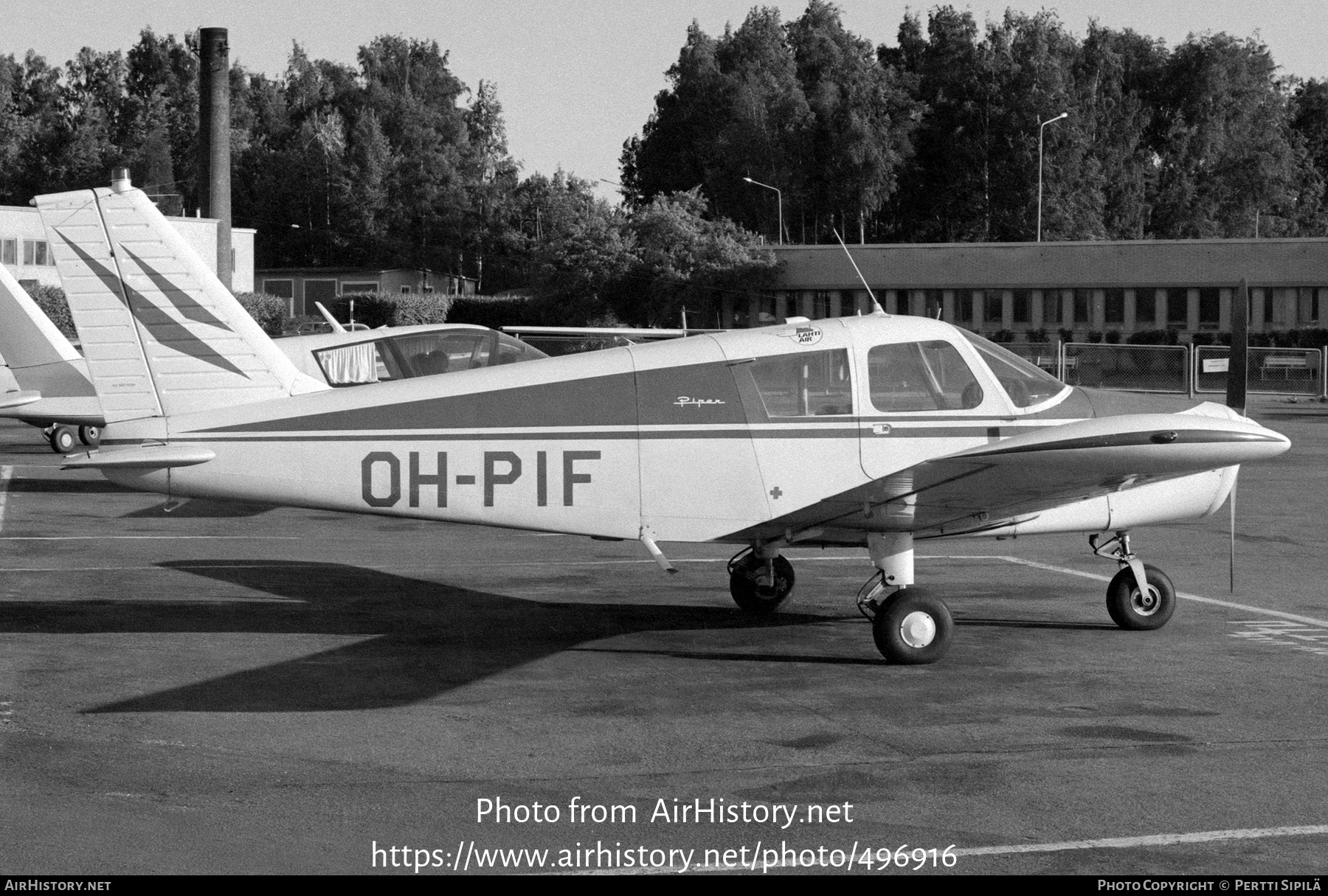 Aircraft Photo of OH-PIF | Piper PA-28-140 Cherokee | Lahti Air | AirHistory.net #496916