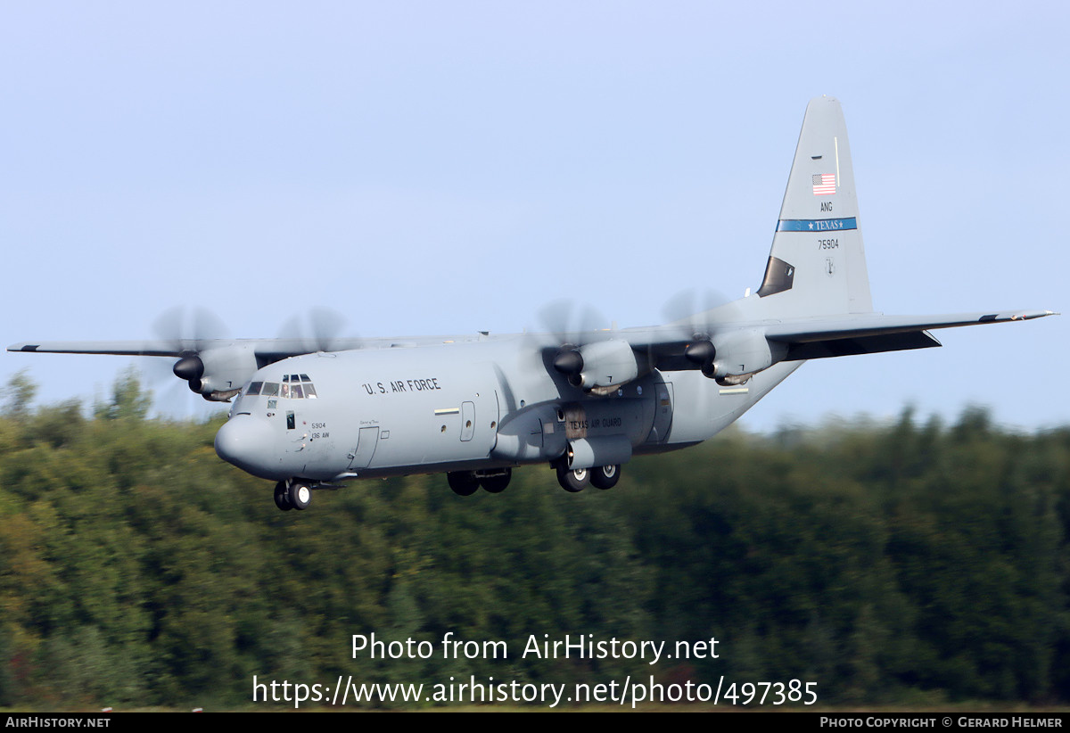 Aircraft Photo of 17-5904 / 75904 | Lockheed Martin C-130J-30 Hercules | USA - Air Force | AirHistory.net #497385