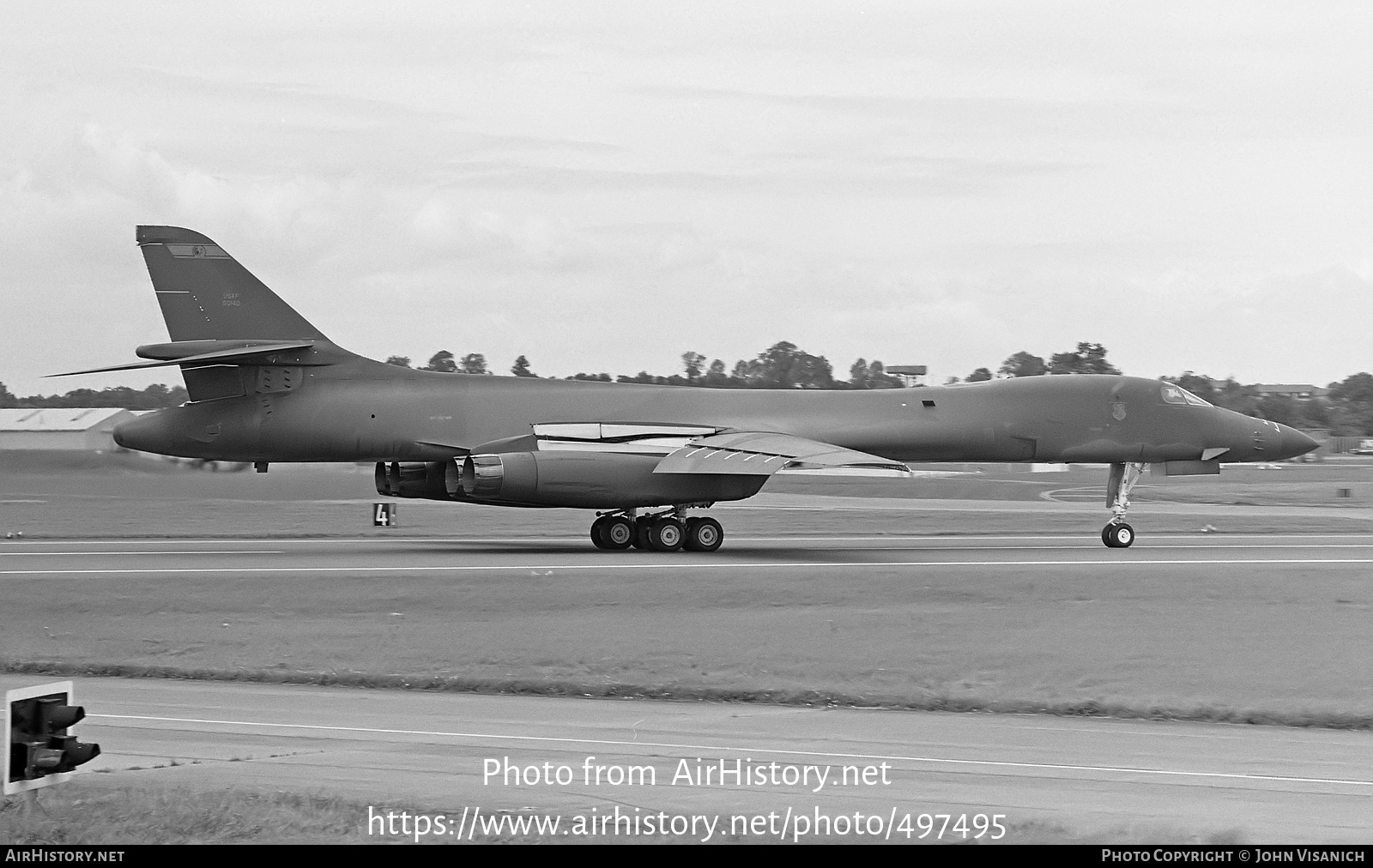 Aircraft Photo of 86-0140 / 60140 | Rockwell B-1B Lancer | USA - Air Force | AirHistory.net #497495