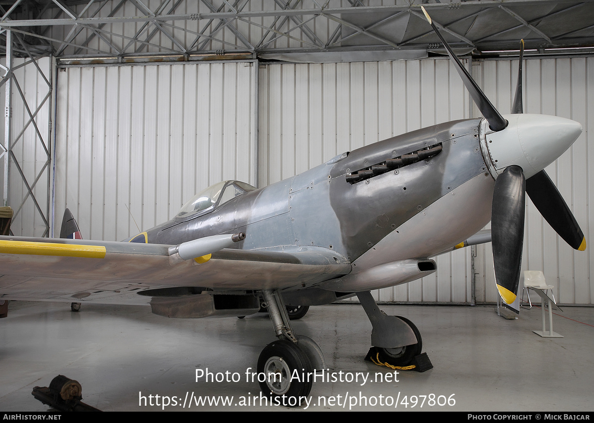 Aircraft Photo of TE462 | Supermarine 361 Spitfire LF16E | UK - Air Force | AirHistory.net #497806