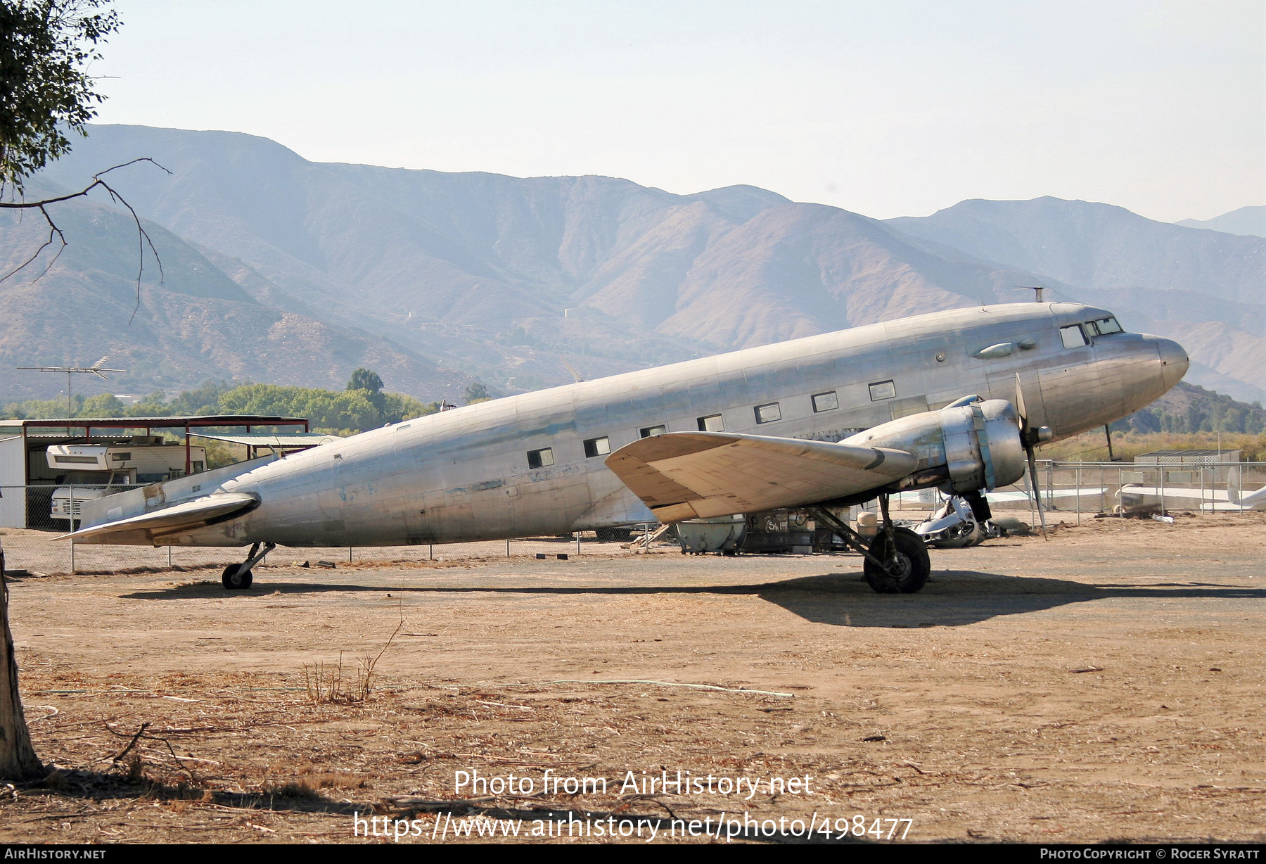 Aircraft Photo of N715F | Douglas DST-406 | AirHistory.net #498477