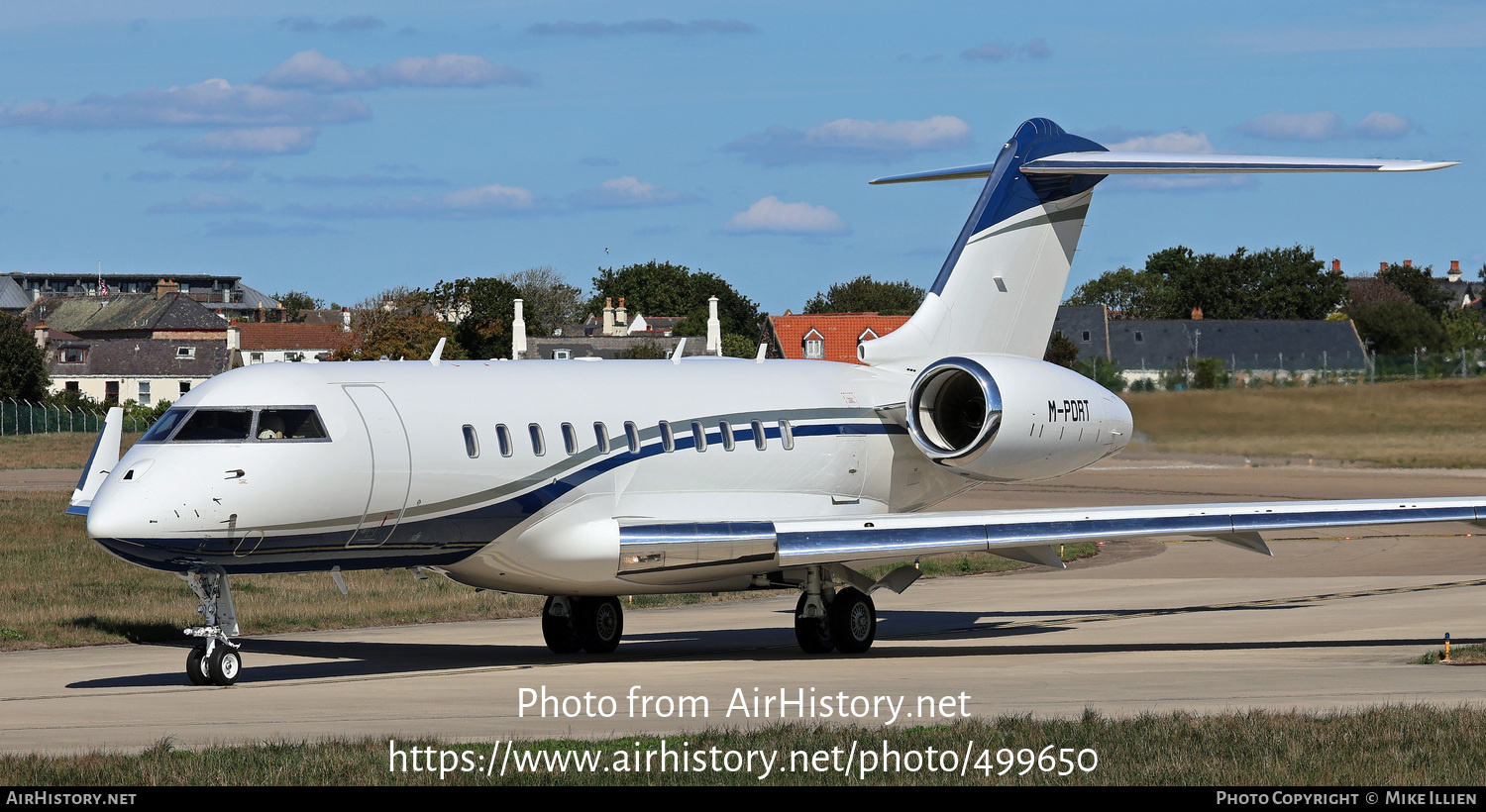 Aircraft Photo of M-PORT | Bombardier Global 5000 (BD-700-1A11) | AirHistory.net #499650