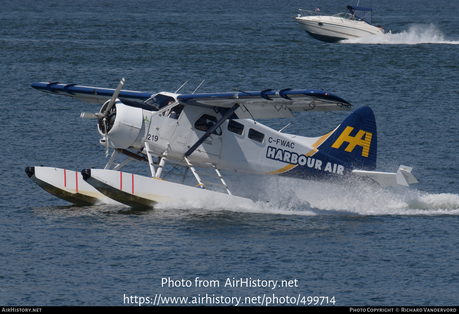 Aircraft Photo of C-FWAC | De Havilland Canada DHC-2 Beaver Mk1 | Harbour Air | AirHistory.net #499714