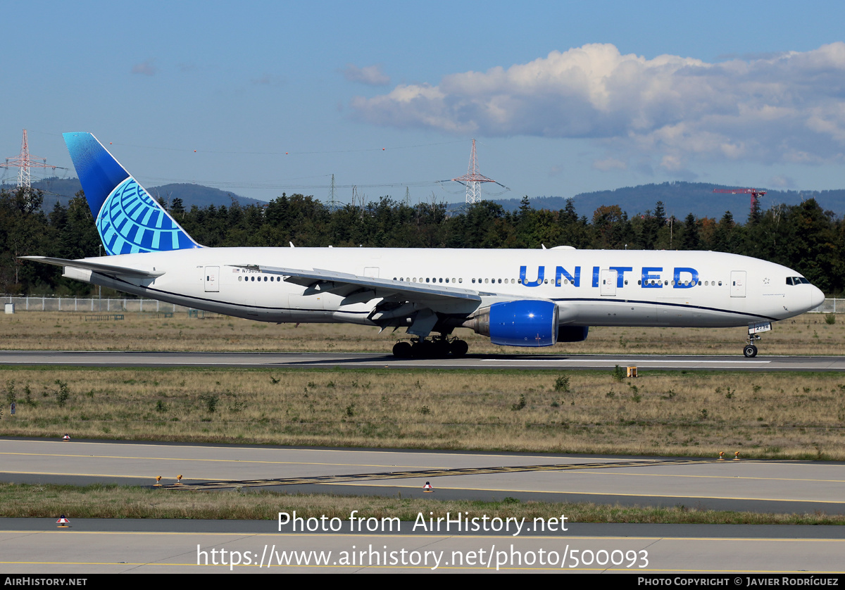 Aircraft Photo of N798UA | Boeing 777-222/ER | United Airlines | AirHistory.net #500093