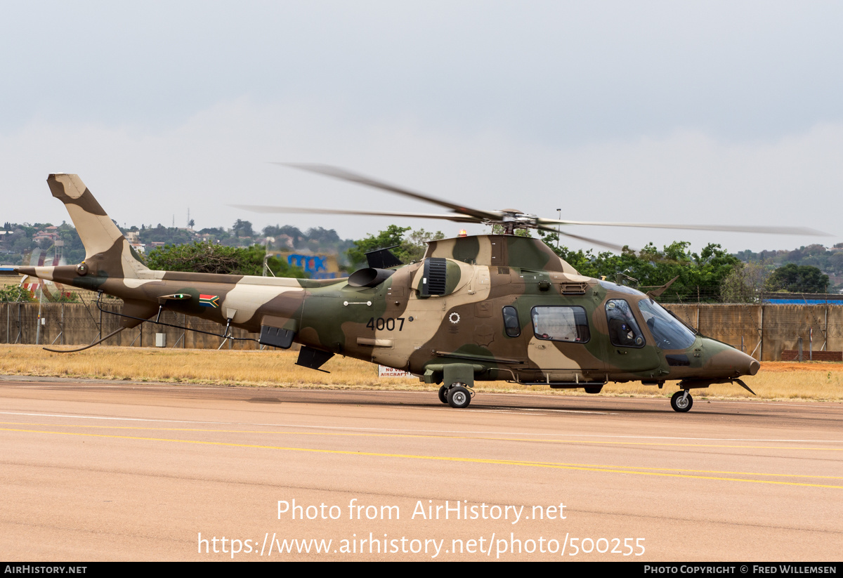 Aircraft Photo of 4007 | Agusta A-109E LUH | South Africa - Air Force | AirHistory.net #500255