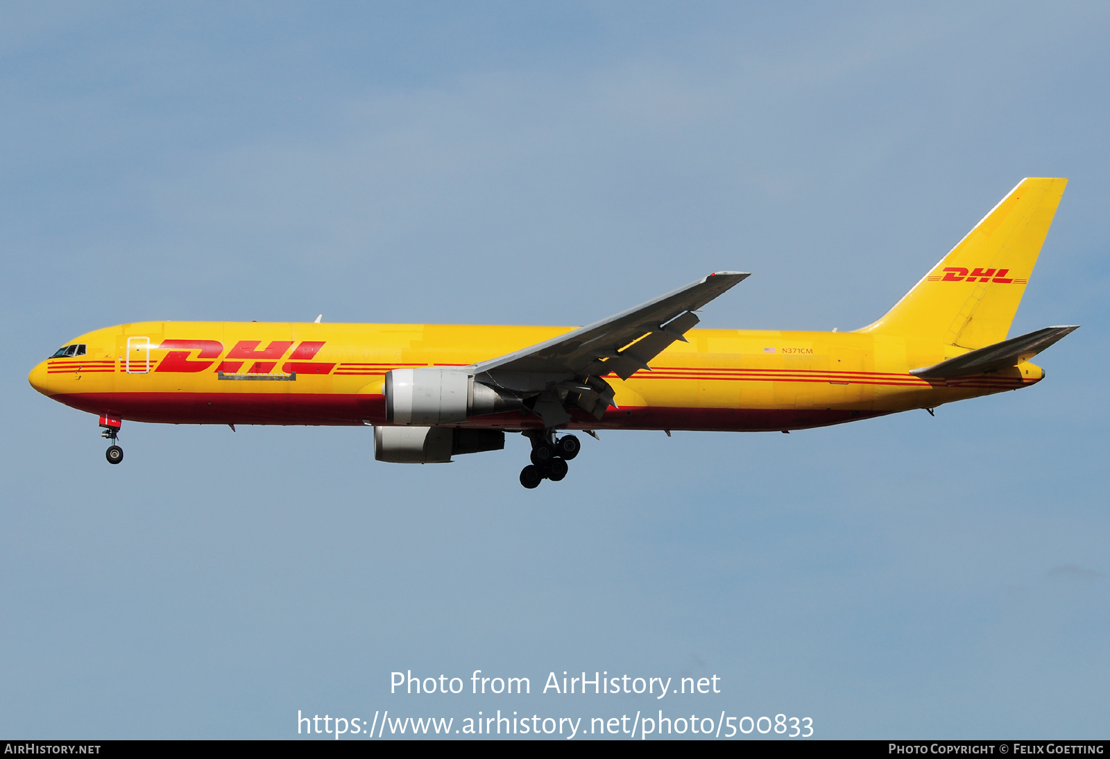 Aircraft Photo of N371CM | Boeing 767-338/ER(BDSF) | DHL International | AirHistory.net #500833