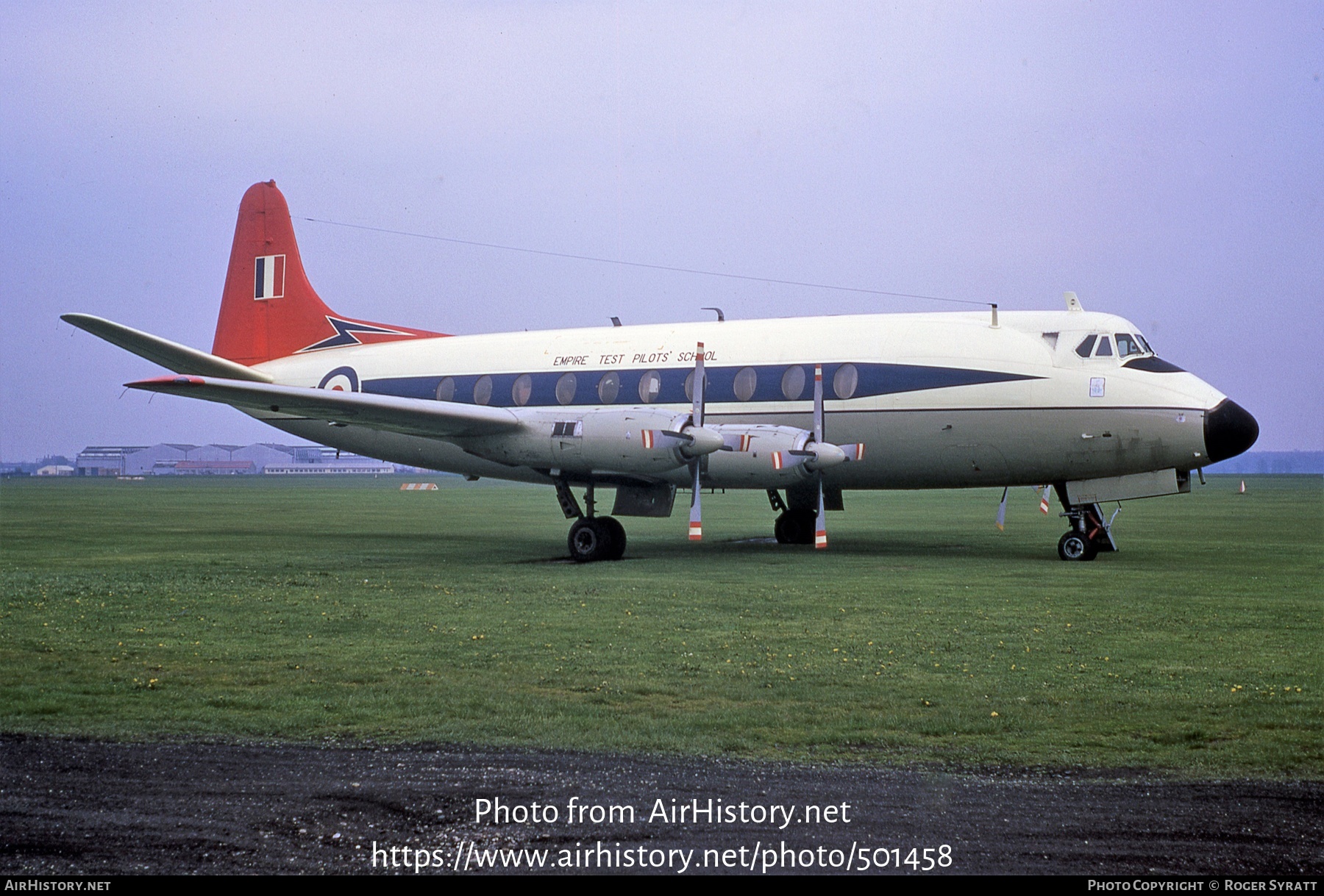 Aircraft Photo of XR802 | Vickers 745D Viscount | UK - Air Force | AirHistory.net #501458