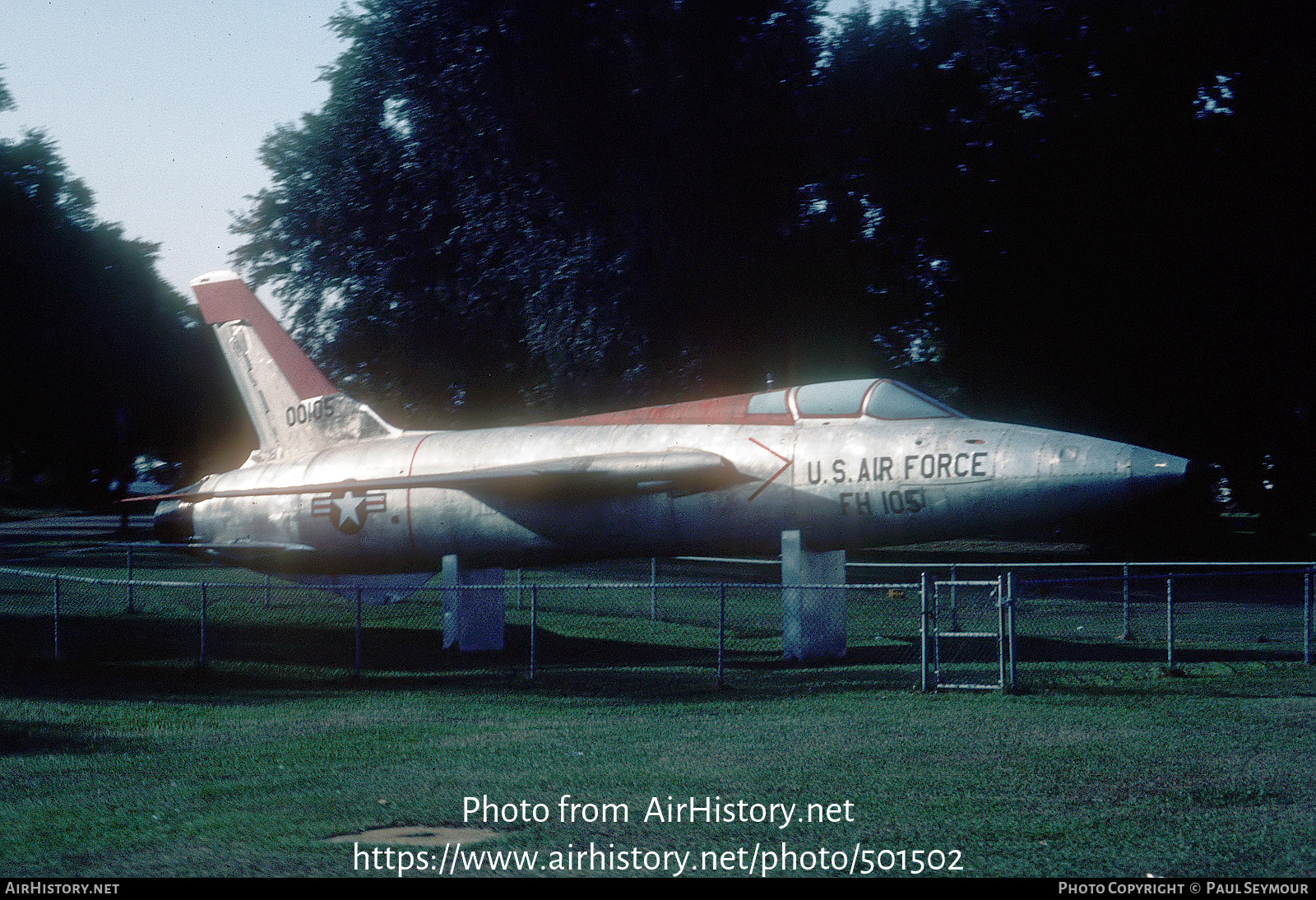 Aircraft Photo of 00105 | Republic F-105B Thunderchief | USA - Air Force | AirHistory.net #501502