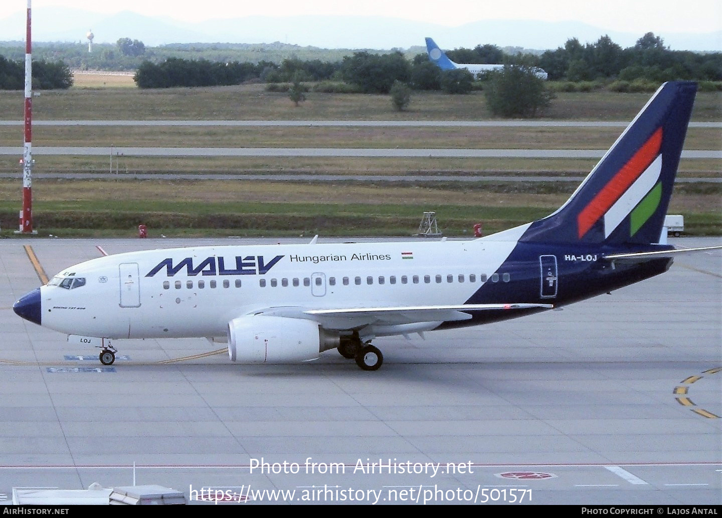 Aircraft Photo of HA-LOJ | Boeing 737-6Q8 | Malév - Hungarian Airlines | AirHistory.net #501571